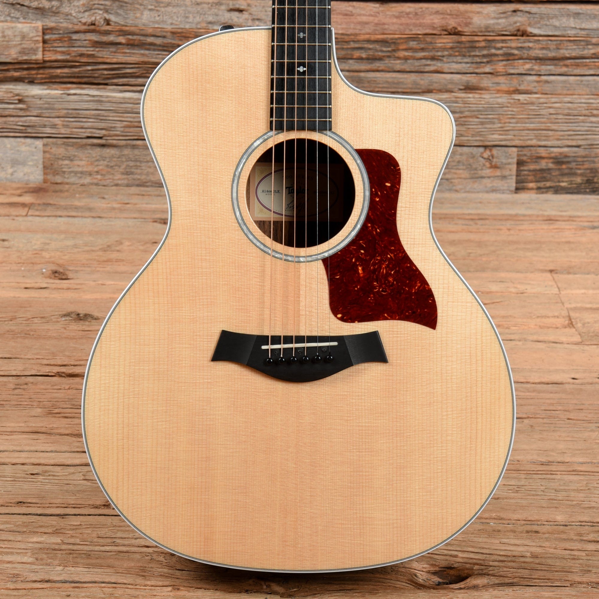 Taylor 214ce DLX Natural 2022 Acoustic Guitars / OM and Auditorium