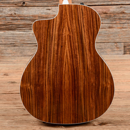 Taylor 214ce DLX Sunburst Acoustic Guitars / OM and Auditorium