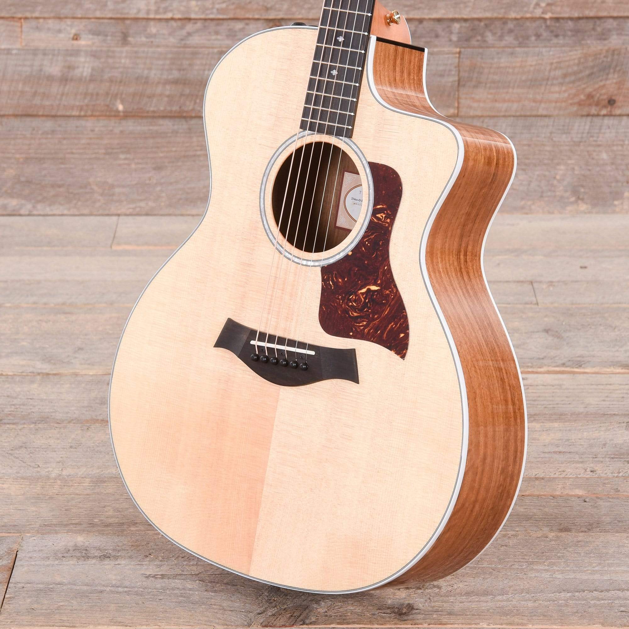 Taylor 214ce Ovangkol Deluxe Acoustic Guitar Acoustic Guitars / OM and Auditorium