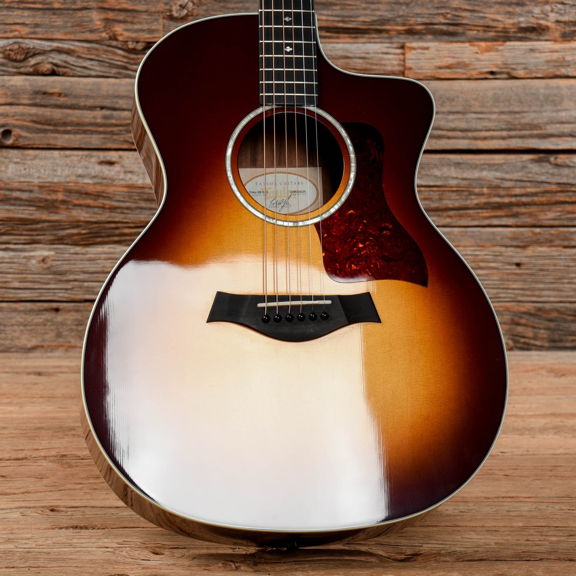 Taylor 214ce-SB DLX Sunburst 2014 Acoustic Guitars / OM and Auditorium