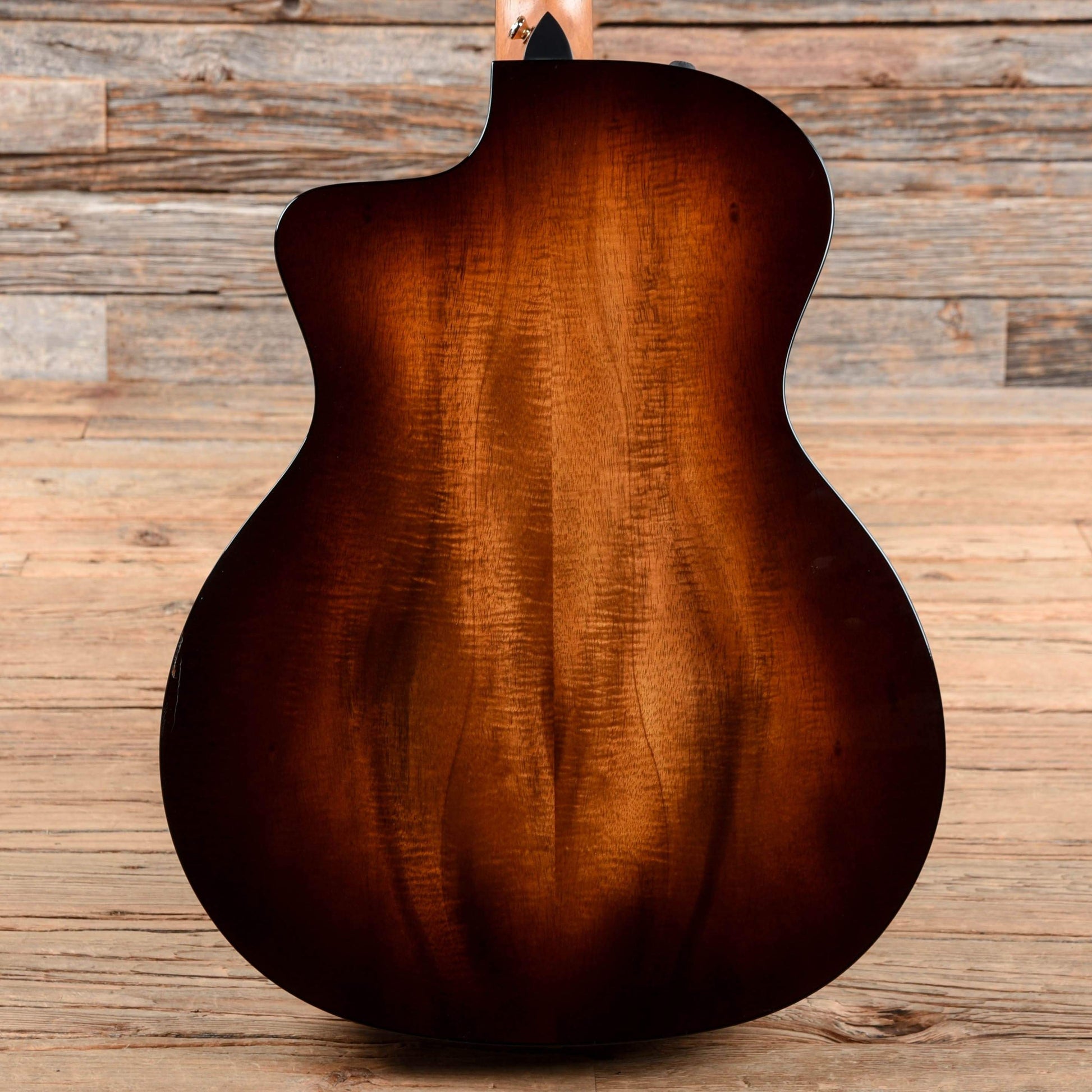 Taylor 224ce-K DLX Grand Auditorium Koa Shaded Edgeburst Acoustic Guitars / OM and Auditorium