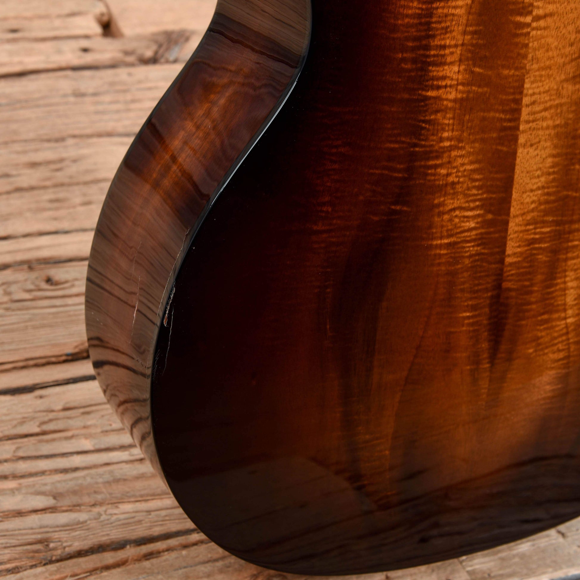 Taylor 224ce-K DLX Grand Auditorium Koa Shaded Edgeburst Acoustic Guitars / OM and Auditorium