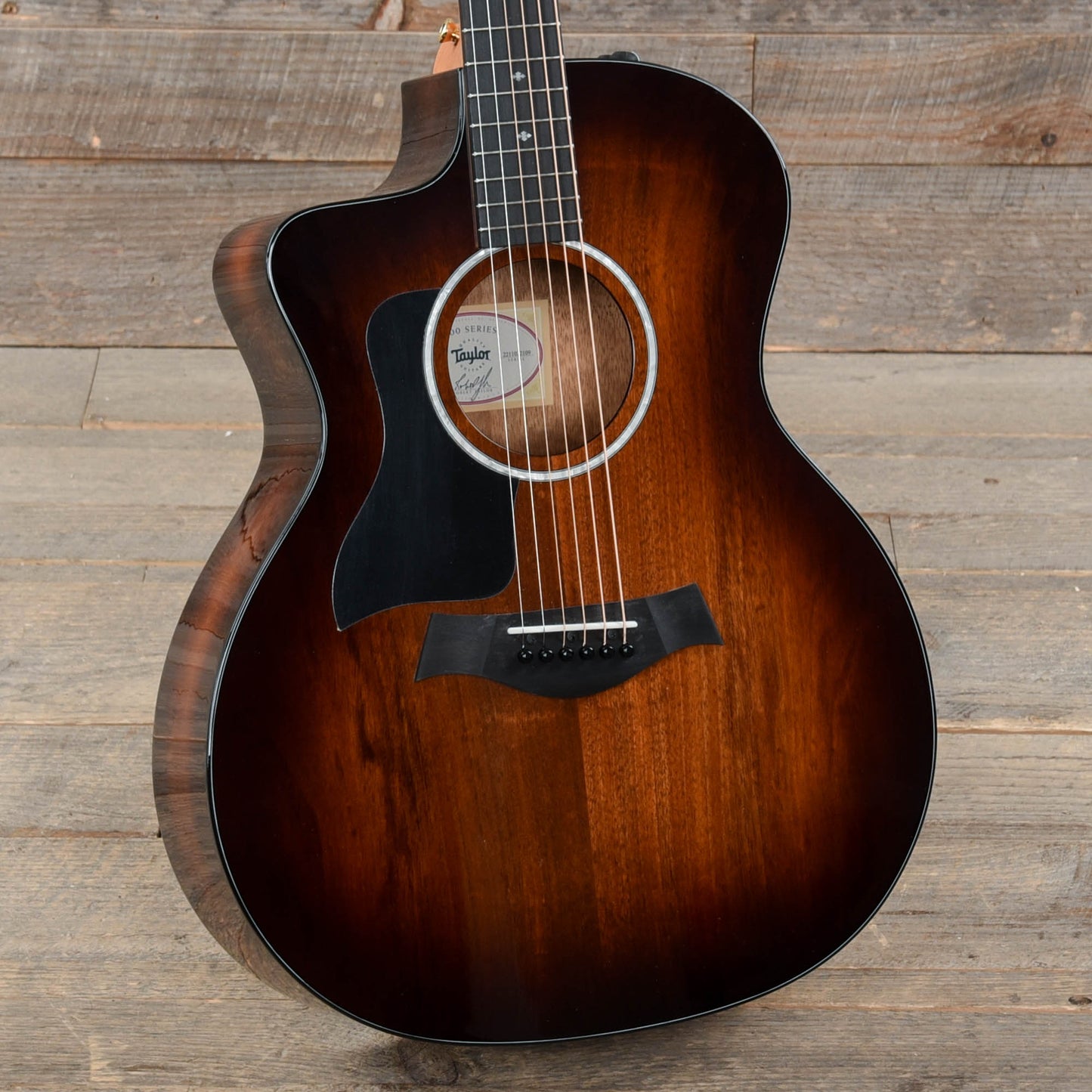 Taylor 224ce-K DLX Grand Auditorium Koa Shaded Edgeburst Acoustic Guitars / OM and Auditorium