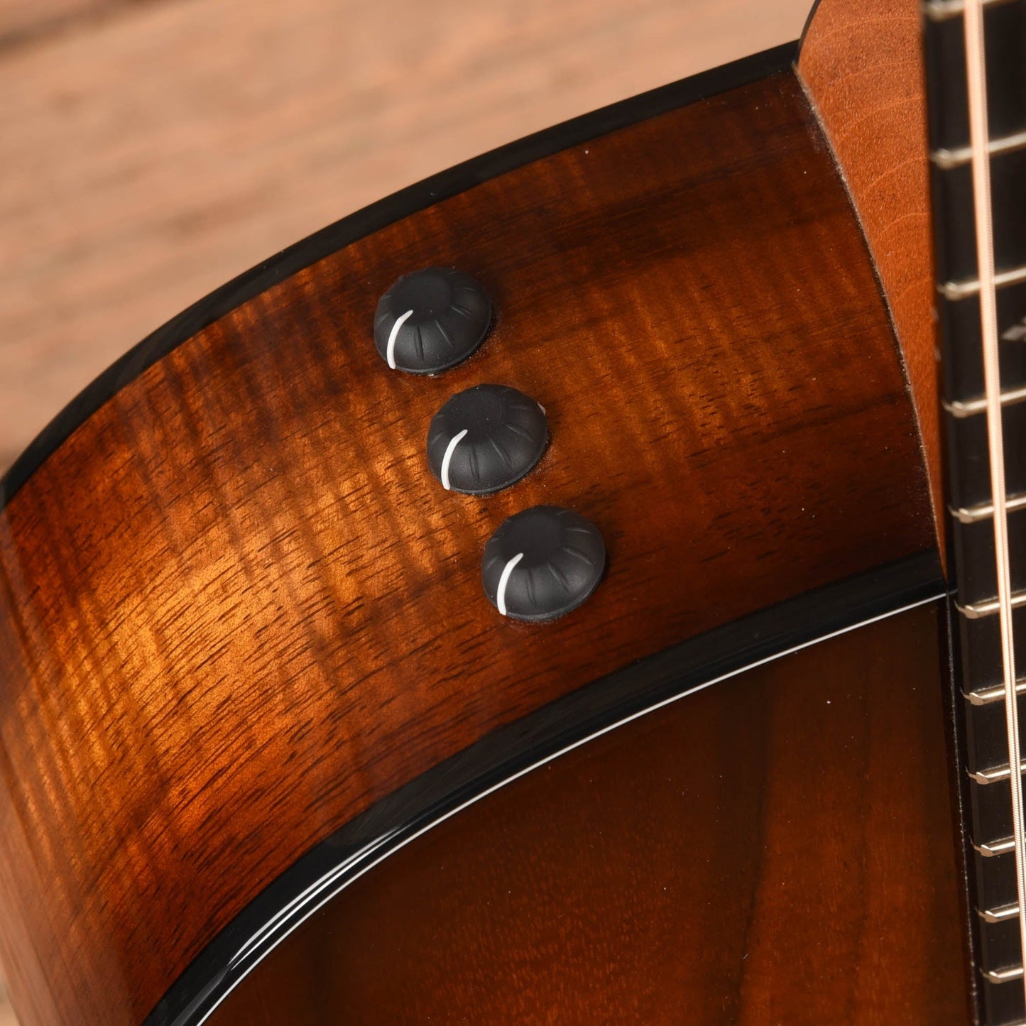 Taylor 224ce-K DLX Koa Grand Auditorium Shaded Edgeburst 2018 Acoustic Guitars / OM and Auditorium