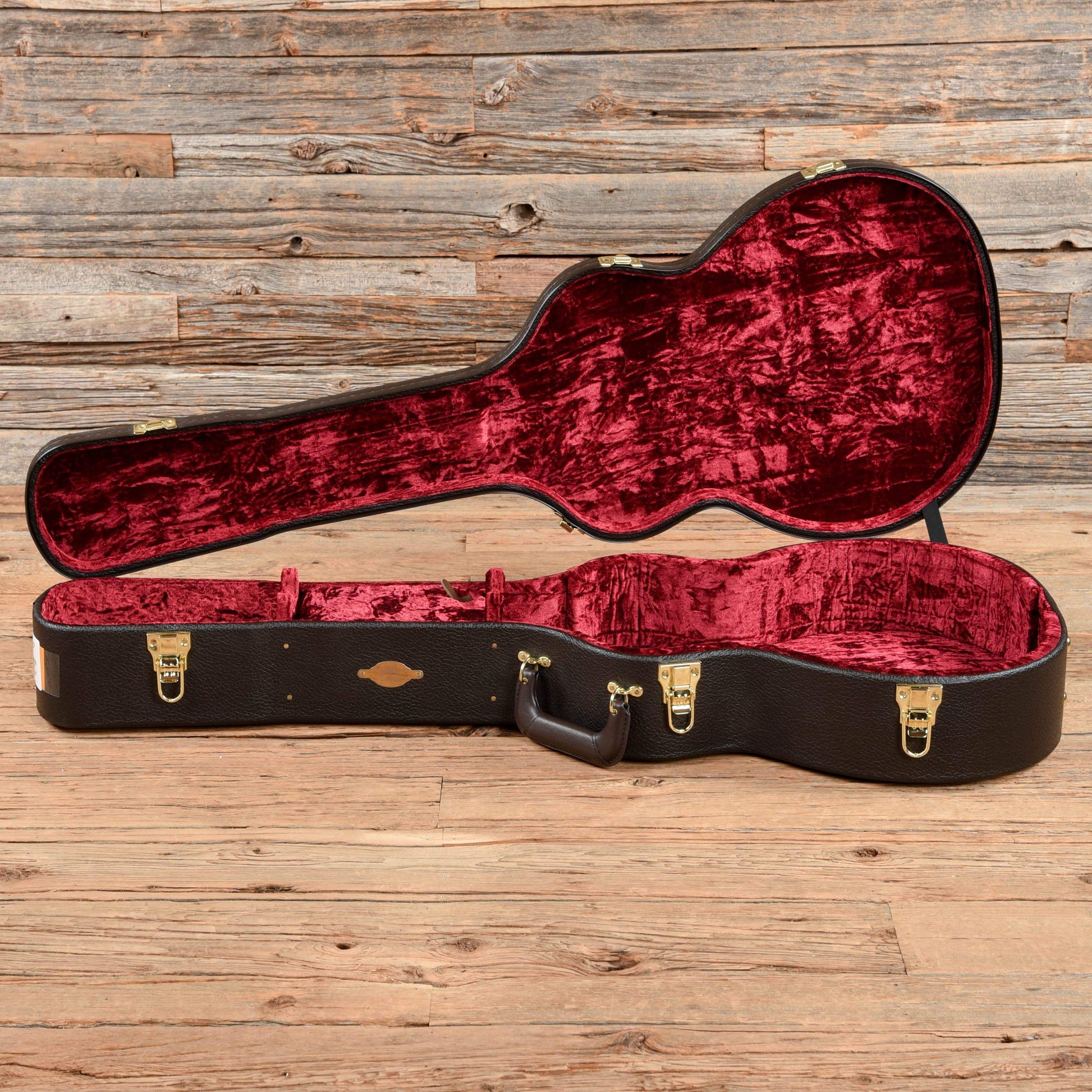 Taylor 224ce-K DLX Koa Shaded Edgeburst 2018 Acoustic Guitars / OM and Auditorium