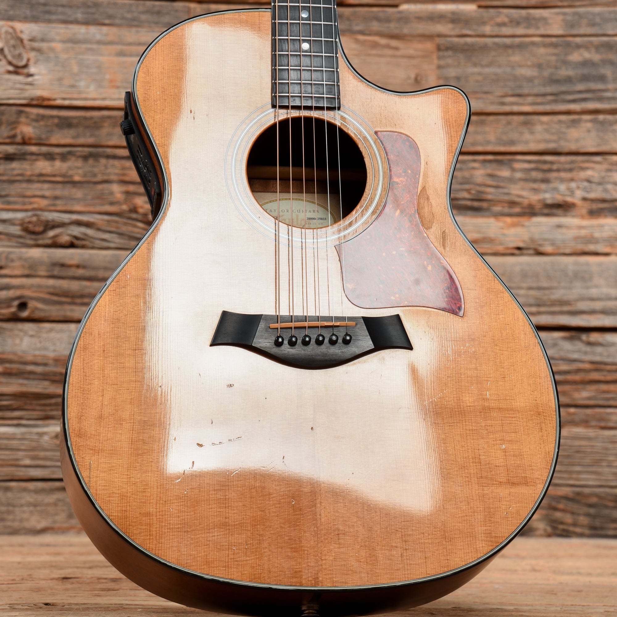 Taylor 314ce Natural 2000 Acoustic Guitars / OM and Auditorium