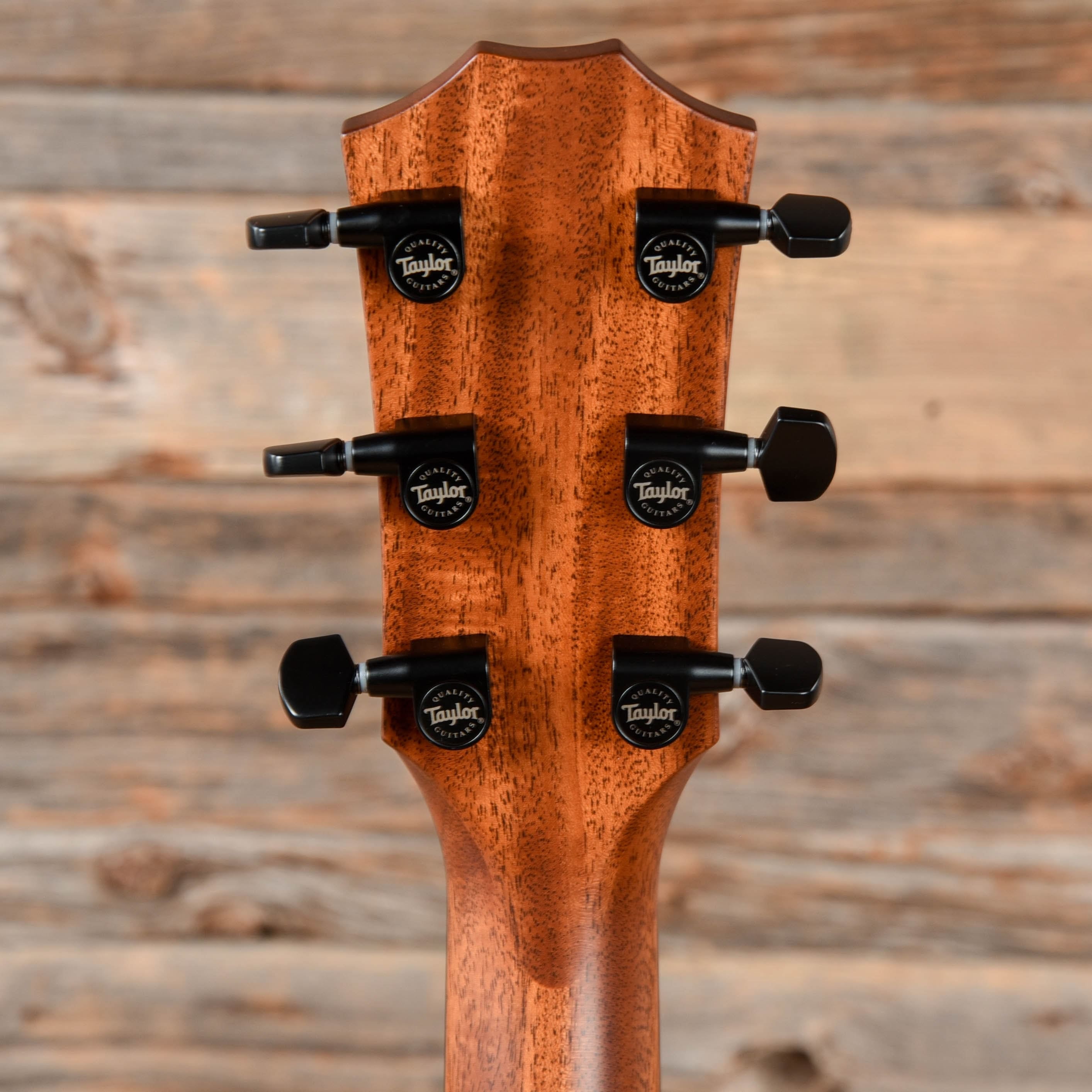 Taylor 324ce Grand Auditorium Mahogany Shaded Edgeburst ES2 Acoustic Guitars / OM and Auditorium
