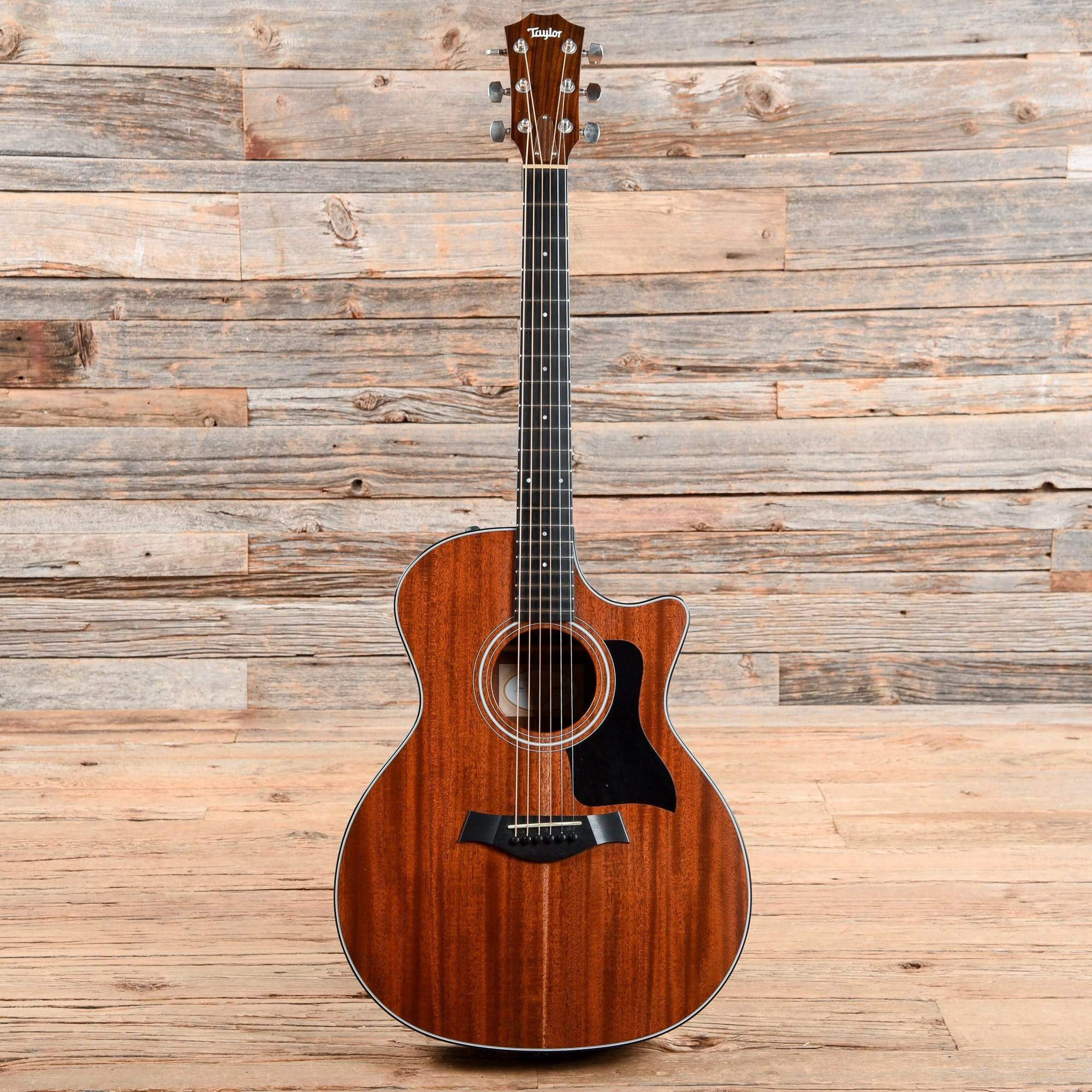 Taylor 324ce Natural 2015 Acoustic Guitars / OM and Auditorium