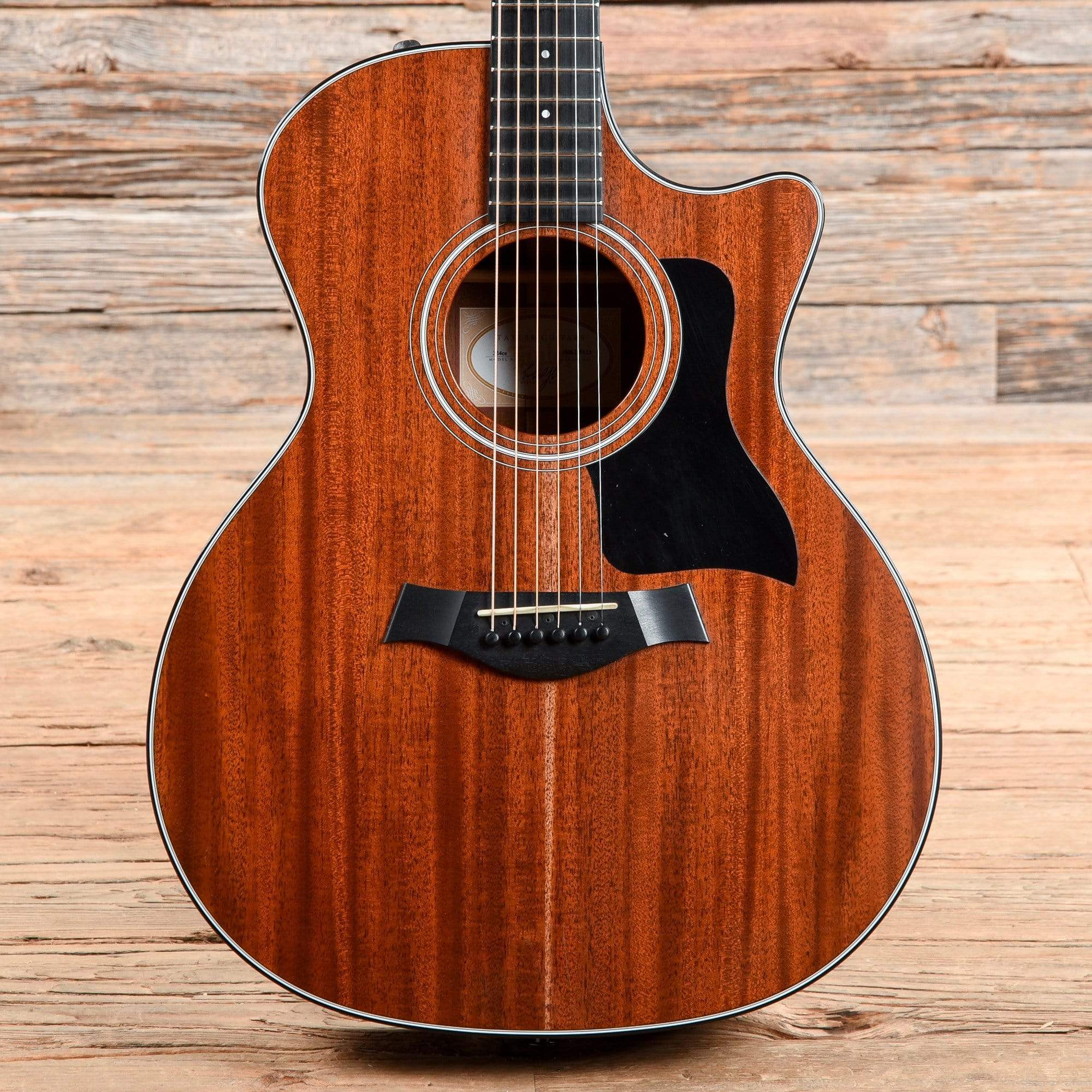 Taylor 324ce Natural 2015 Acoustic Guitars / OM and Auditorium