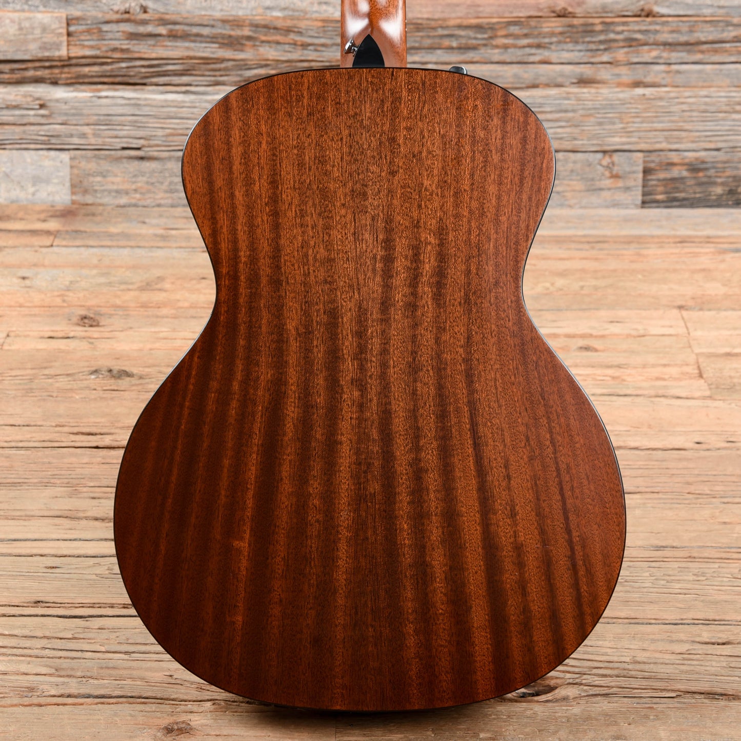 Taylor 324e Natural 2013 Acoustic Guitars / OM and Auditorium