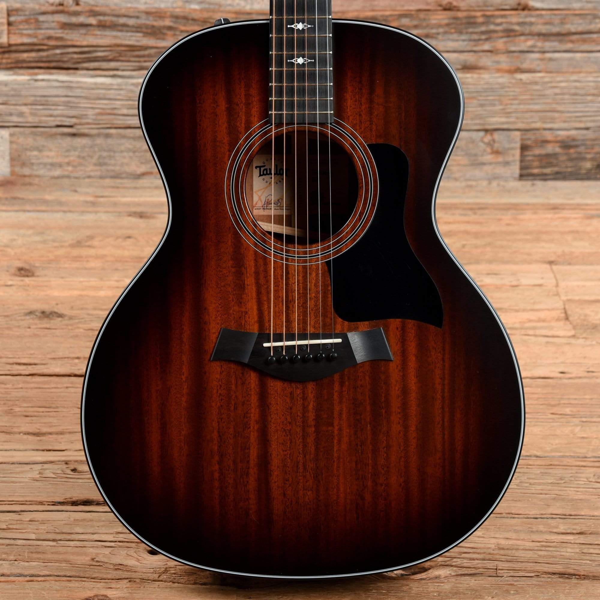 Taylor 324e Shaded Edge Burst 2020 Acoustic Guitars / OM and Auditorium