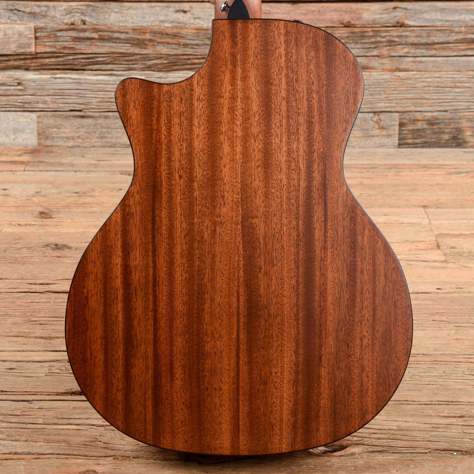 Taylor 354ce Natural Acoustic Guitars / OM and Auditorium