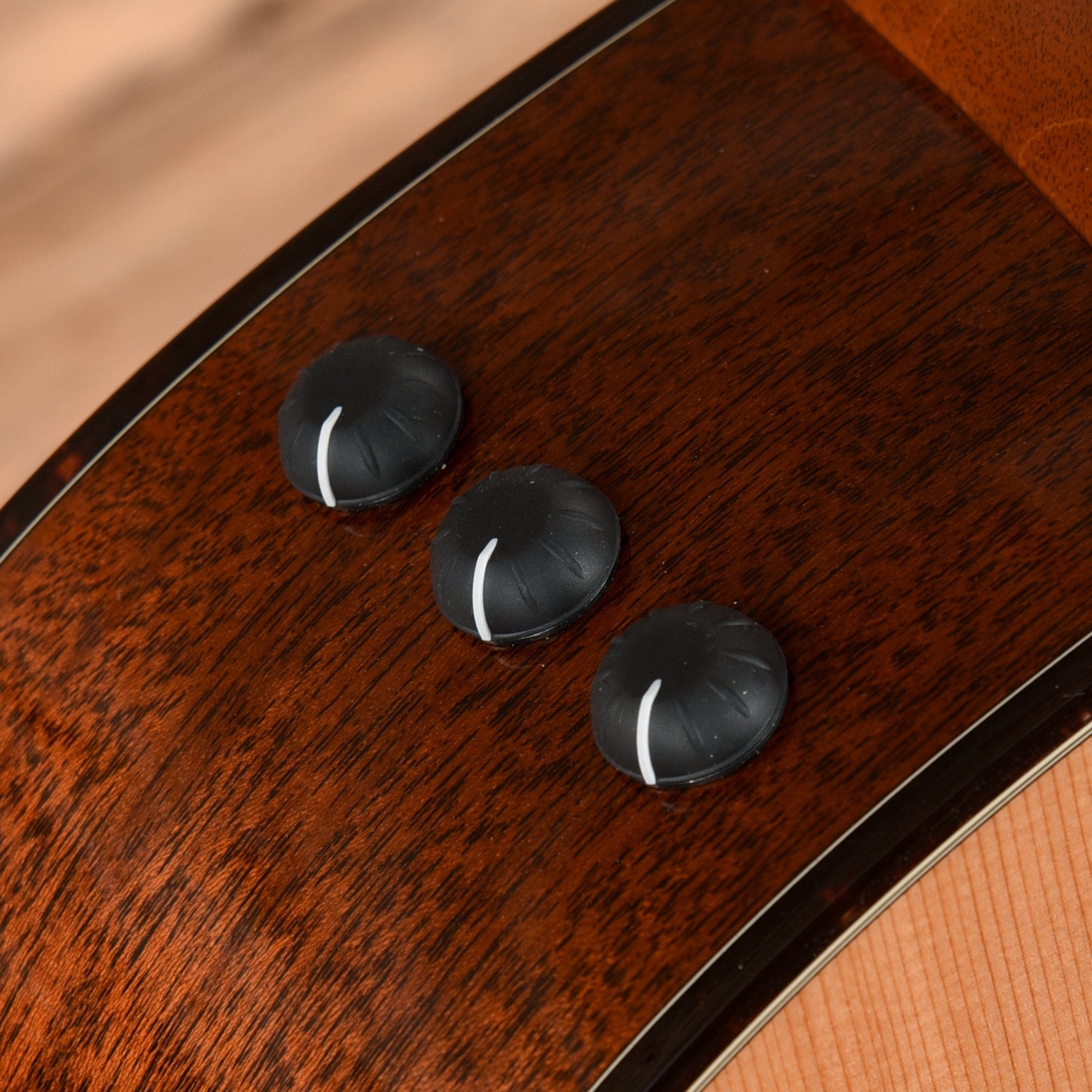Taylor 514ce Natural Acoustic Guitars / OM and Auditorium