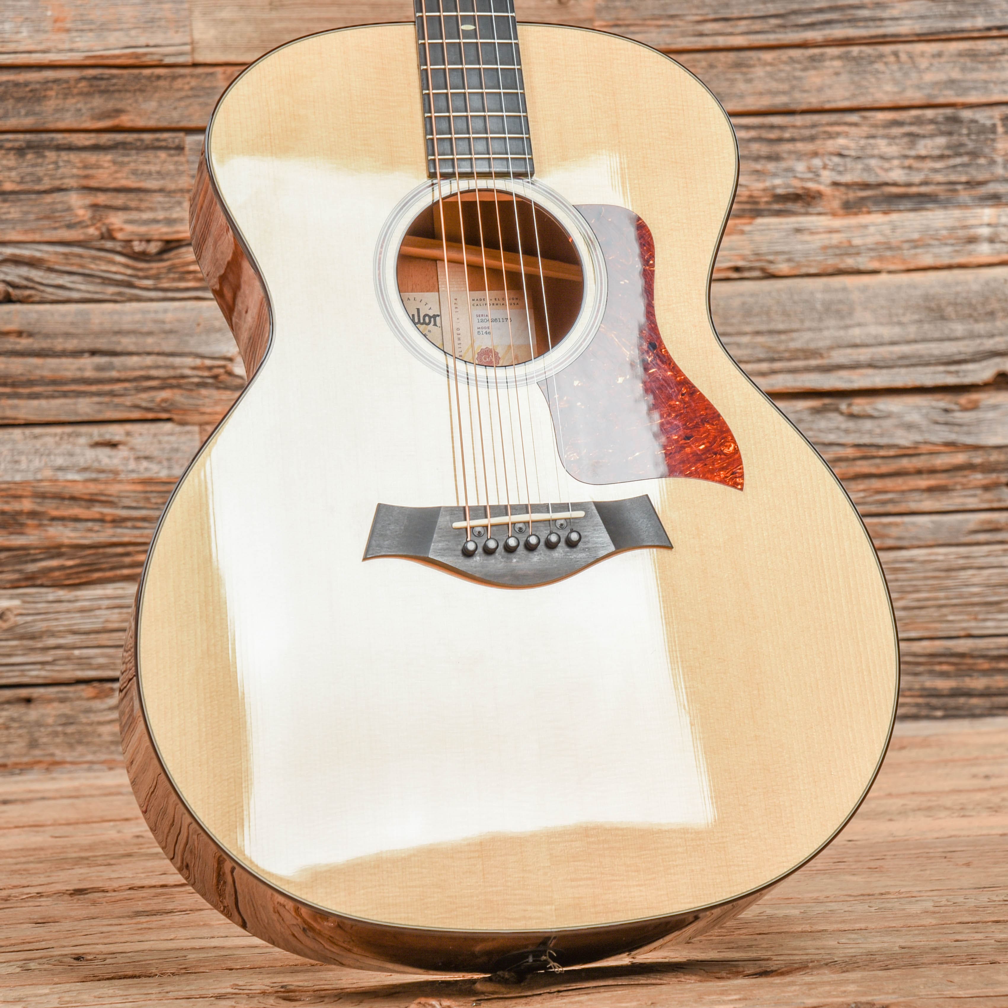 Taylor 514e Natural Acoustic Guitars / OM and Auditorium