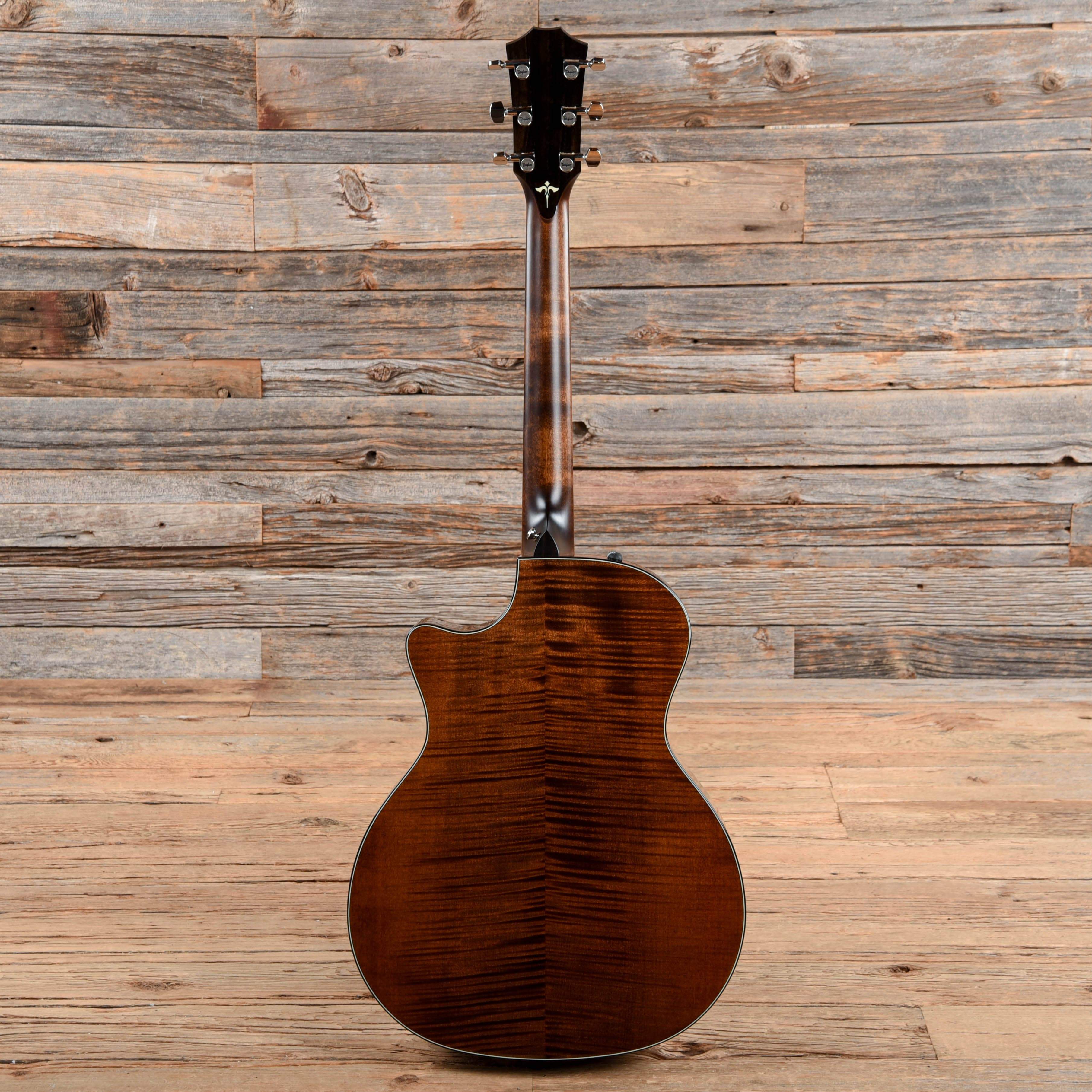 Taylor 614ce with V-Class Bracing Natural 2018 Acoustic Guitars / OM and Auditorium