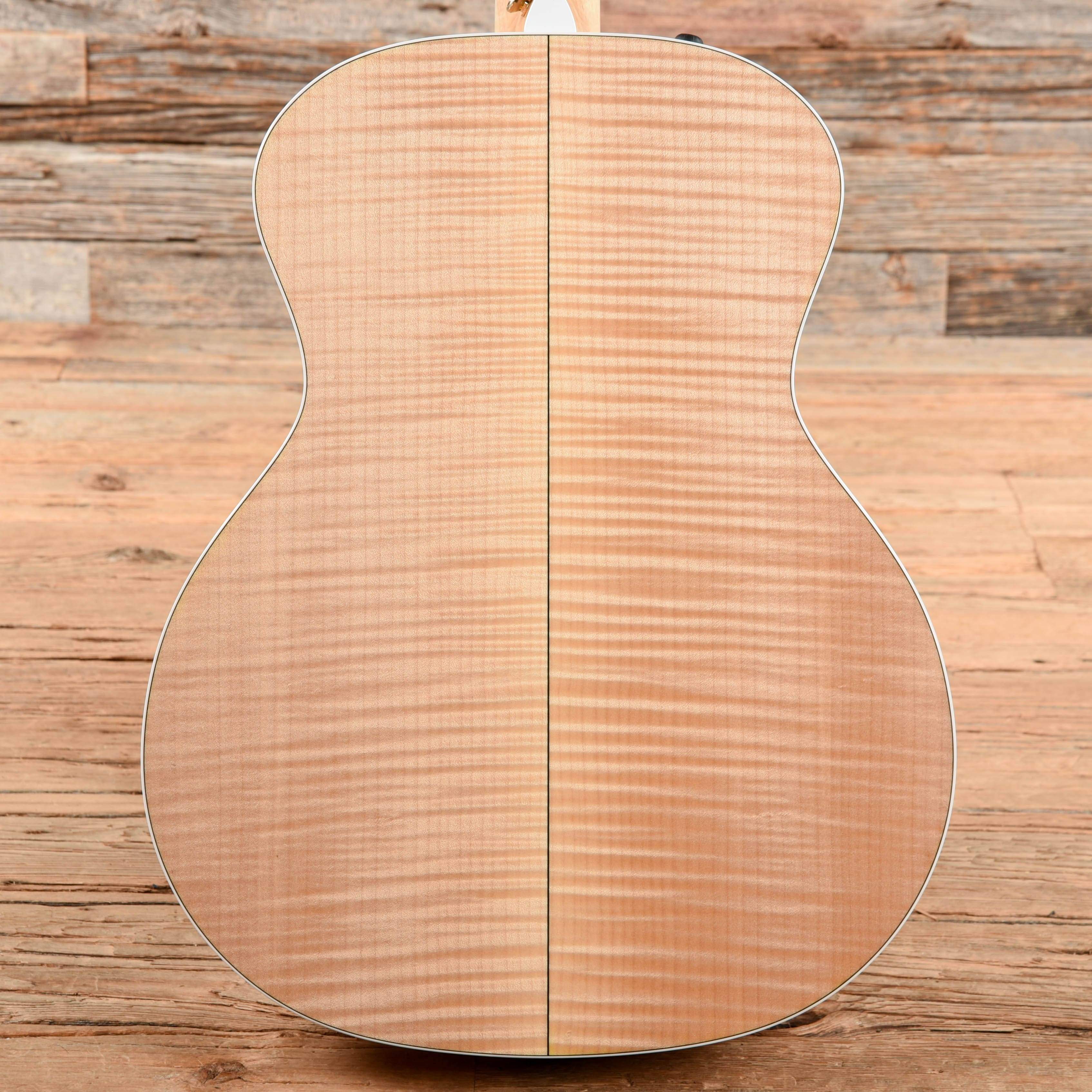 Taylor 614e Natural 2013 Acoustic Guitars / OM and Auditorium