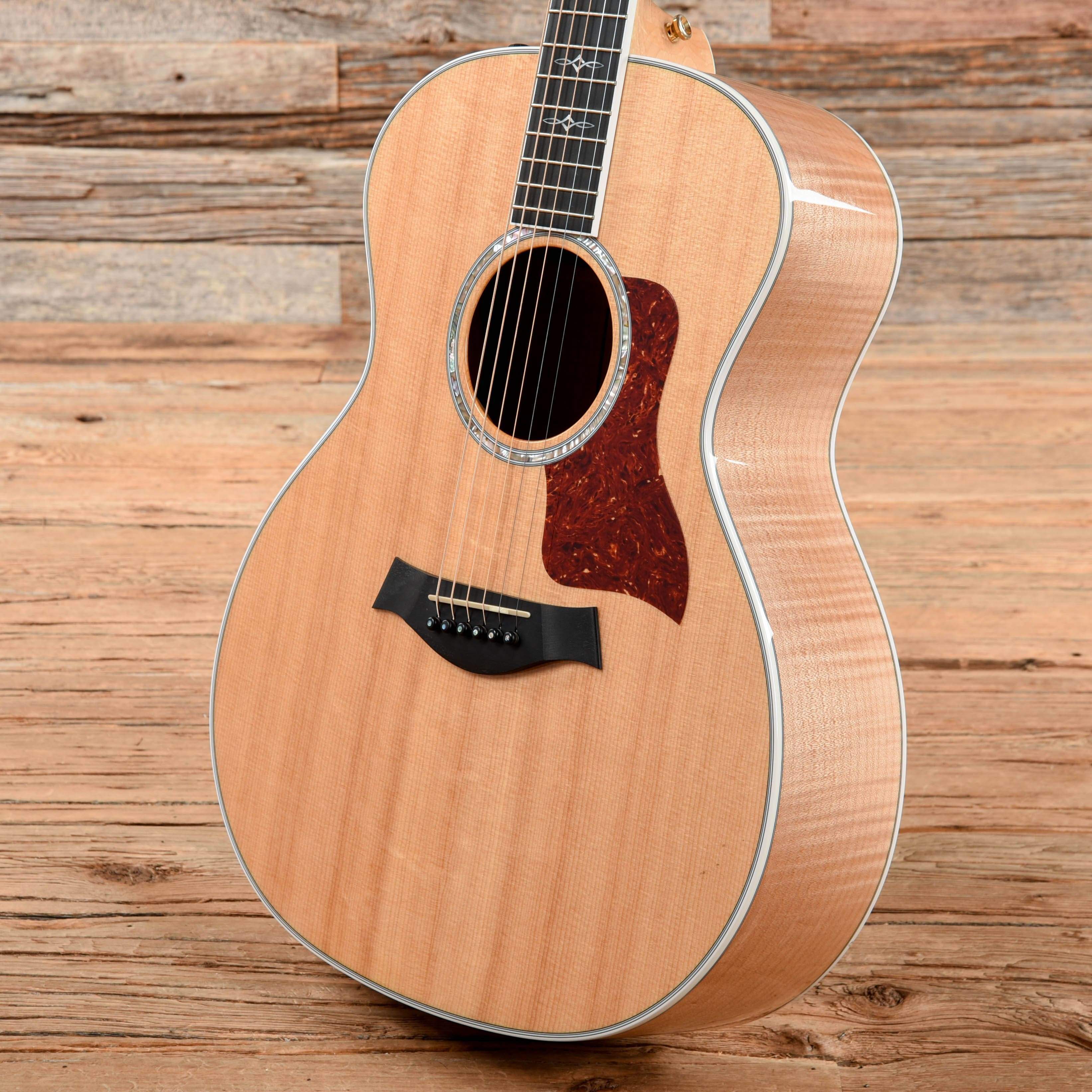 Taylor 614e Natural 2013 Acoustic Guitars / OM and Auditorium