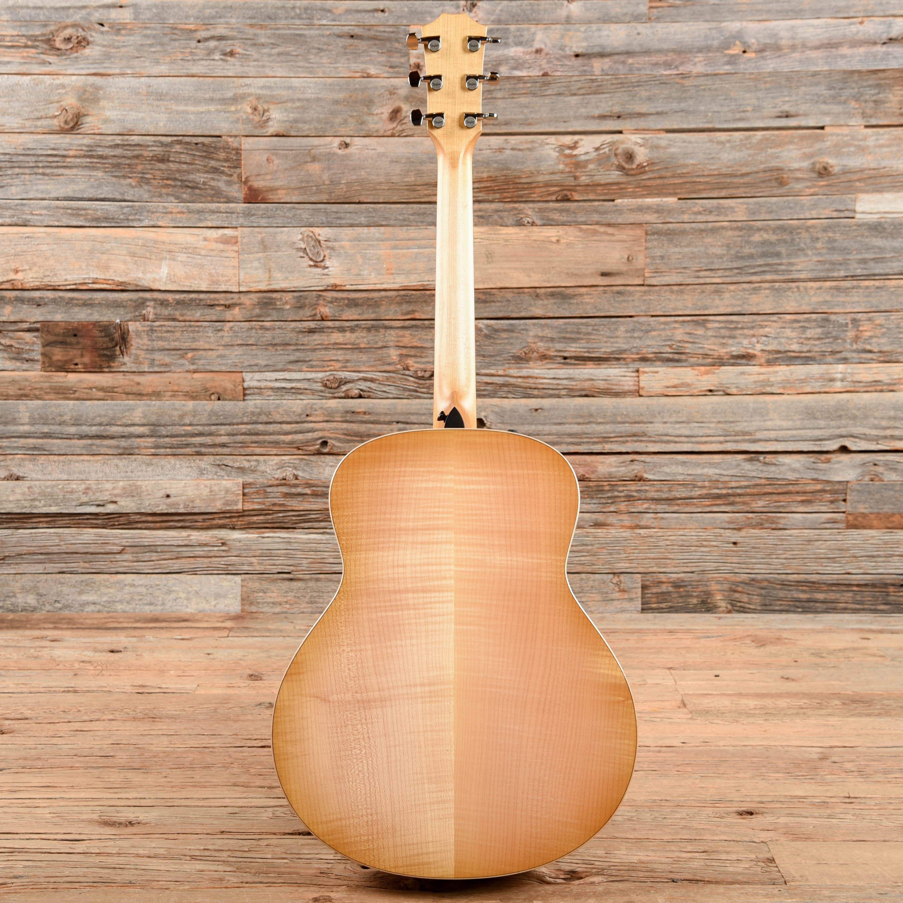 Taylor 618e Grand Orchestra Sitka/Big Leaf Maple Antique Blonde ES2 Acoustic Guitars / OM and Auditorium