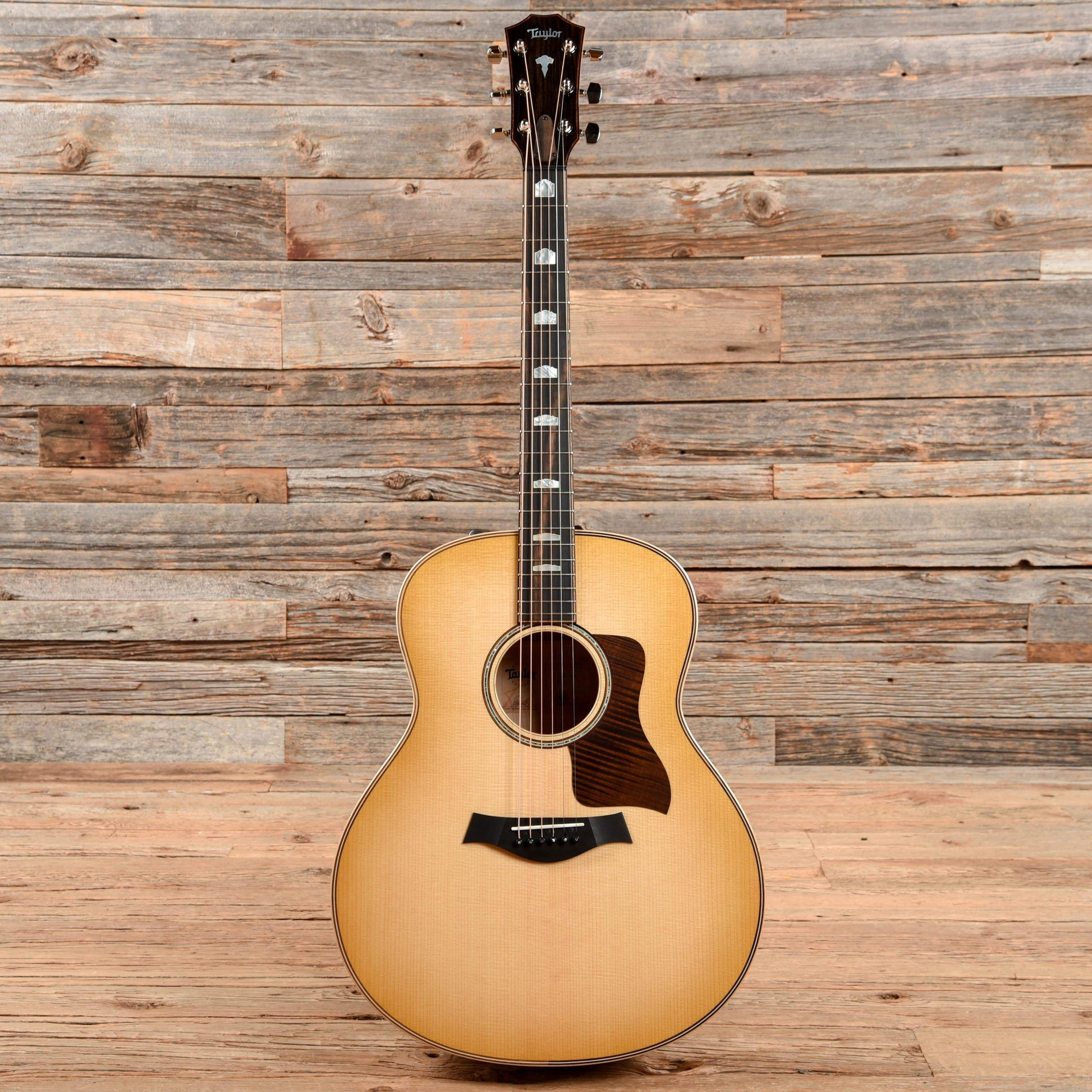 Taylor 618e Grand Orchestra Sitka/Big Leaf Maple Antique Blonde ES2 Acoustic Guitars / OM and Auditorium