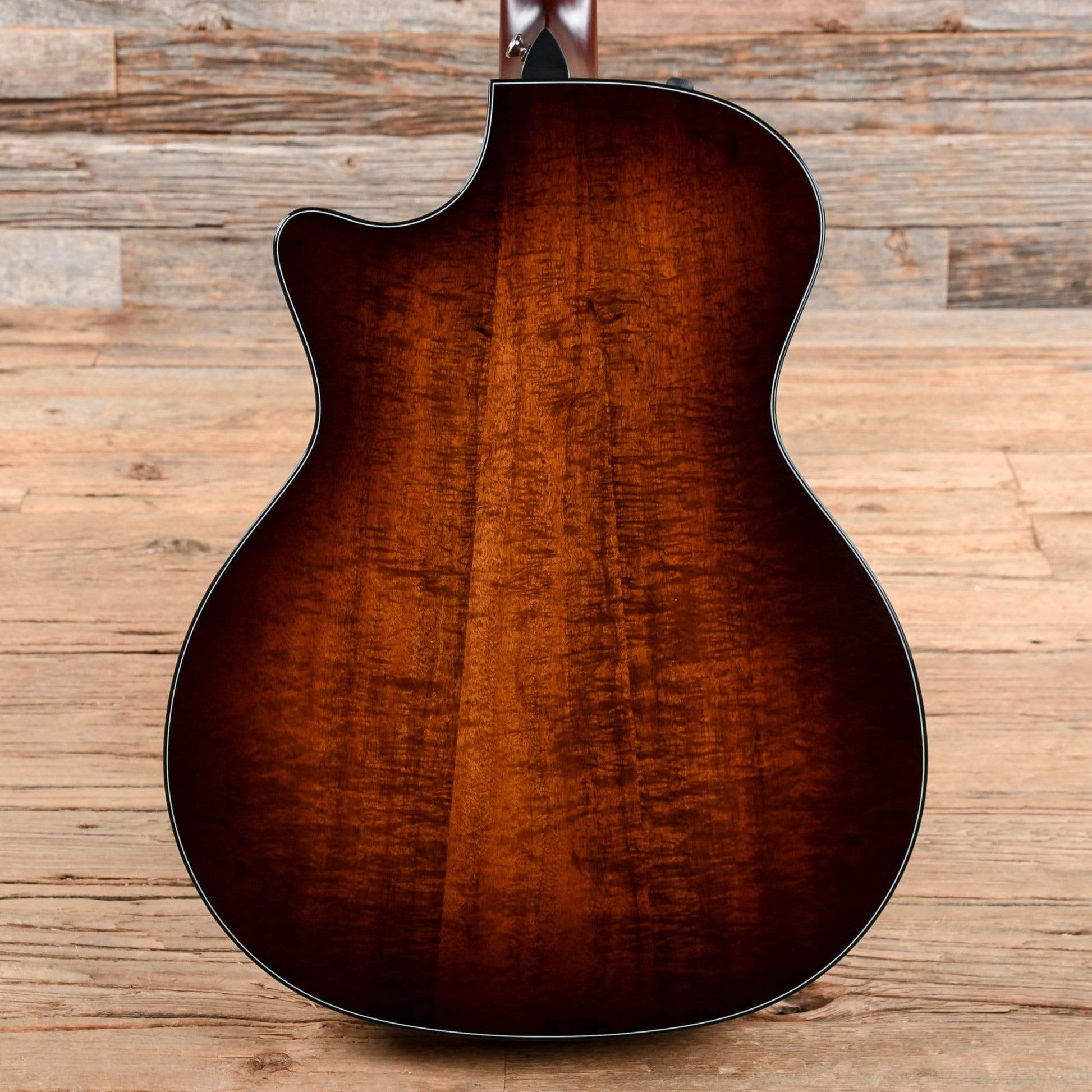 Taylor 714ce 12-Fret Sunburst 2017 Acoustic Guitars / OM and Auditorium