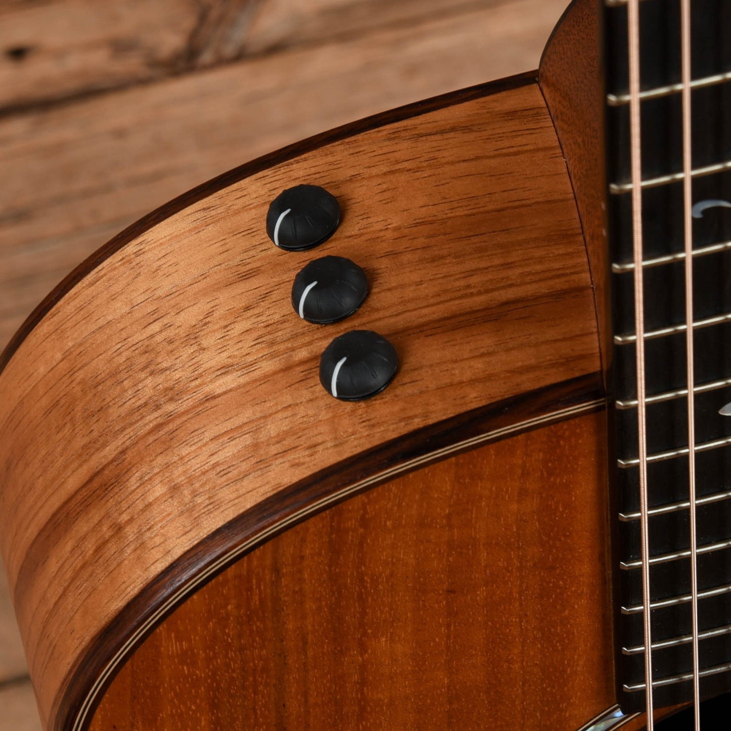 Taylor 724ce Grand Auditorium Hawaiian Koa Natural ES2 Acoustic Guitars / OM and Auditorium