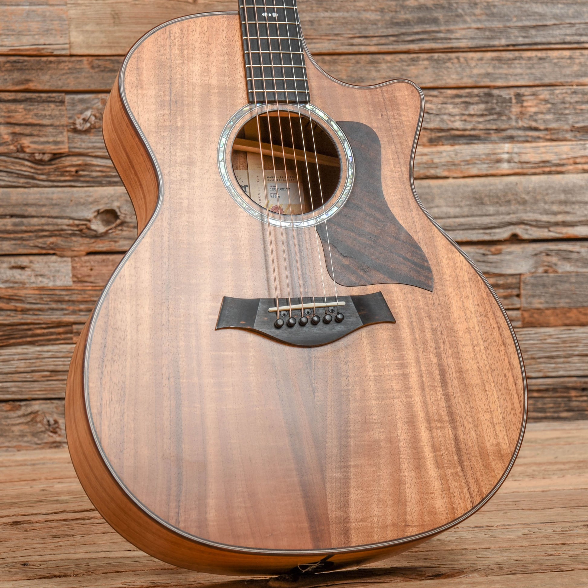 Taylor 724ce Grand Auditorium Hawaiian Koa Natural ES2 Acoustic Guitars / OM and Auditorium