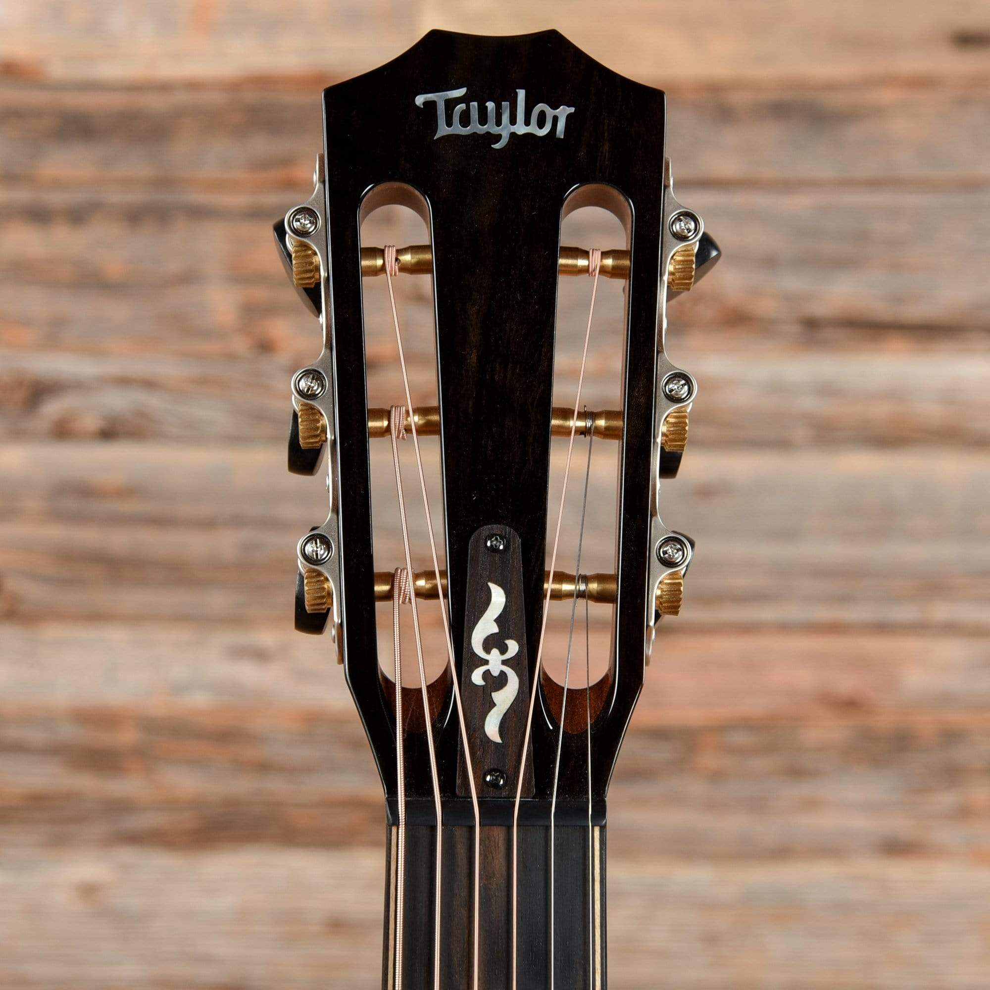 Taylor 812ce 12-Fret DLX with V-Class Bracing Natural 2021 Acoustic Guitars / OM and Auditorium