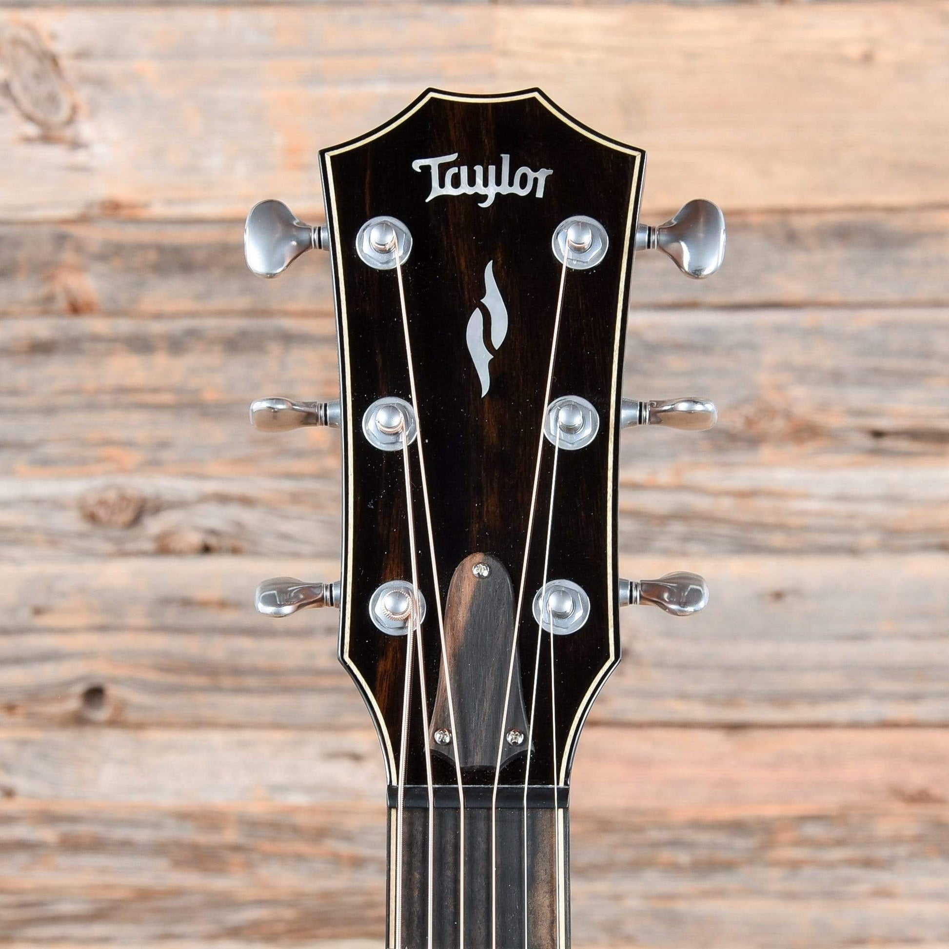 Taylor 814ce Deluxe Grand Auditorium Sitka/Indian Rosewood ES2  w/V-Class Bracing, Armrest & Gotoh Tuners Acoustic Guitars / OM and Auditorium