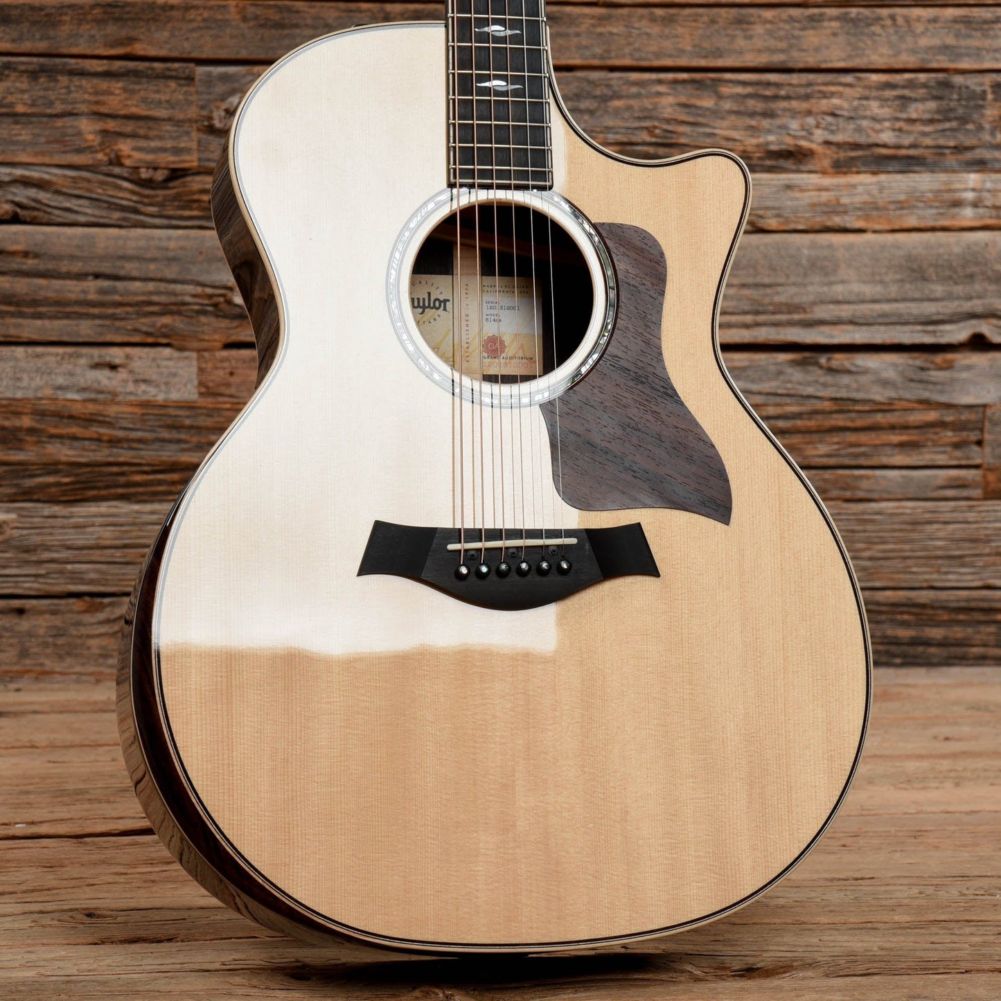 Taylor 814ce DLX Natural Acoustic Guitars / OM and Auditorium
