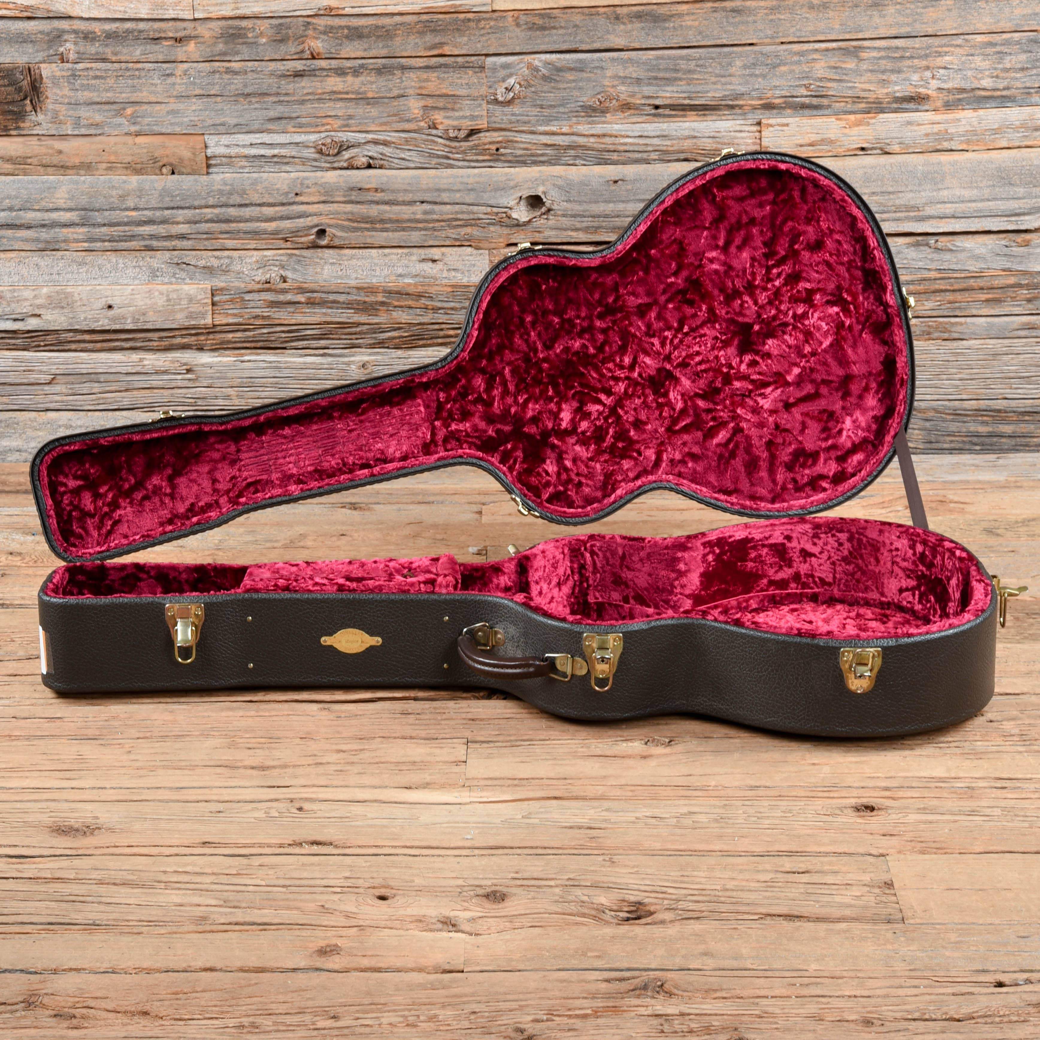 Taylor 814ce Natural 2000 Acoustic Guitars / OM and Auditorium