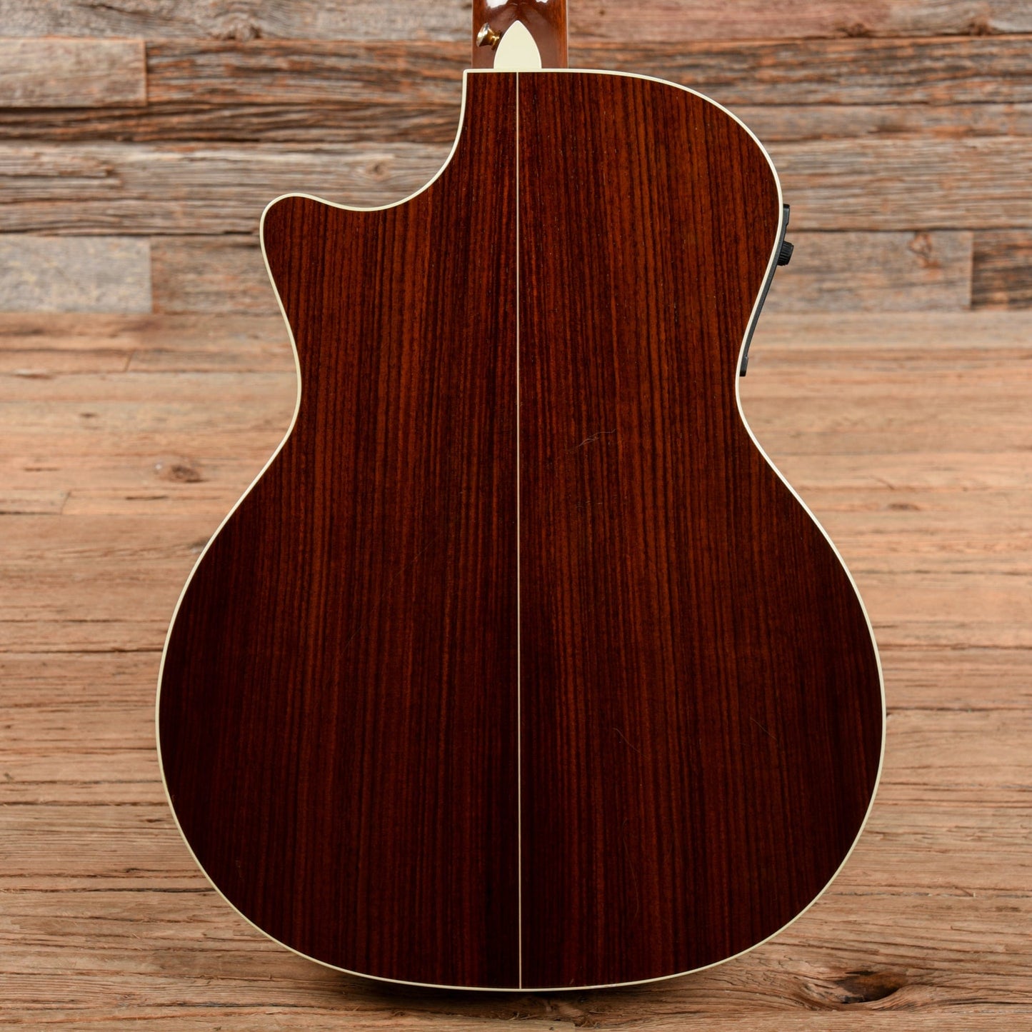 Taylor 814ce Natural 2000 Acoustic Guitars / OM and Auditorium