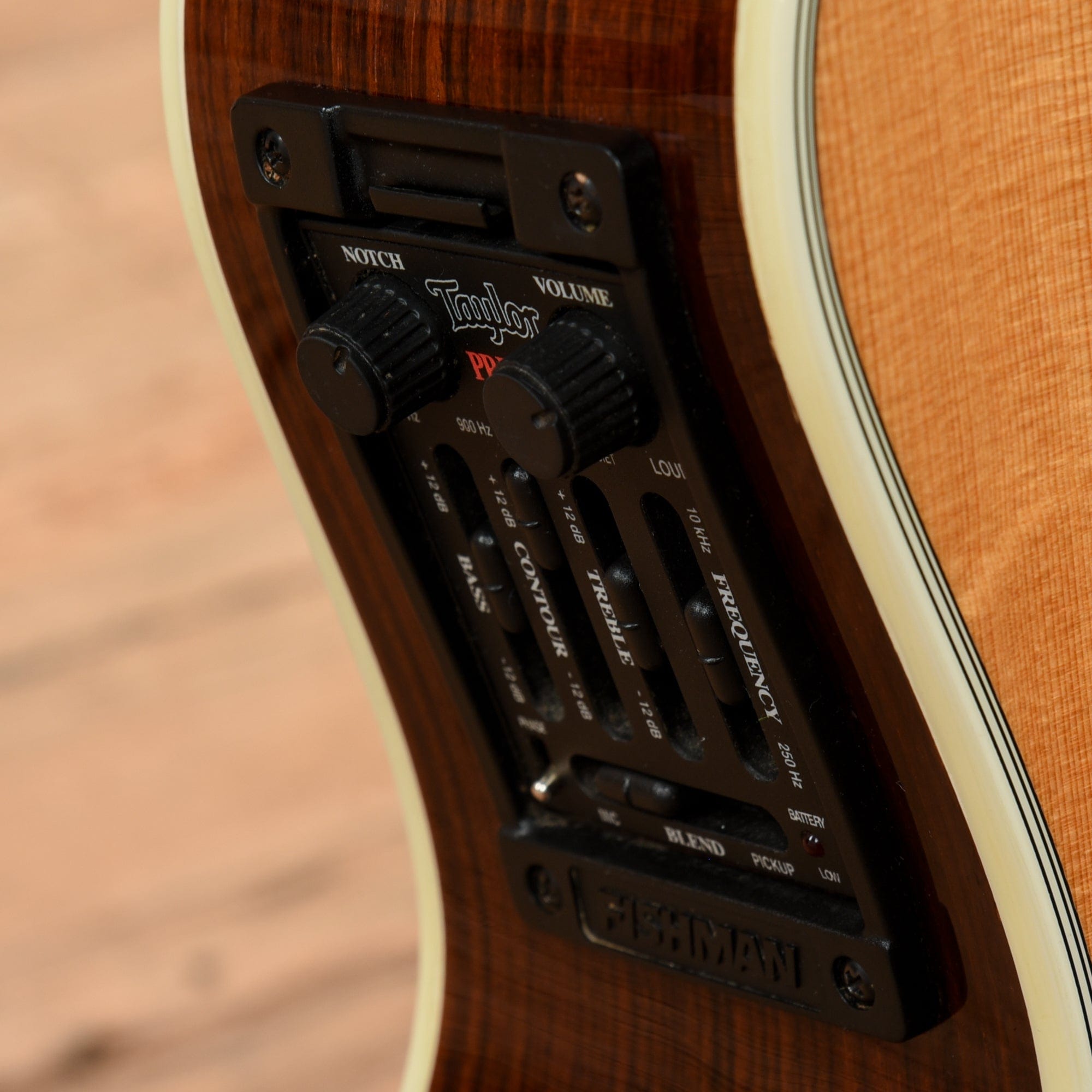 Taylor 814ce Natural 2000 Acoustic Guitars / OM and Auditorium