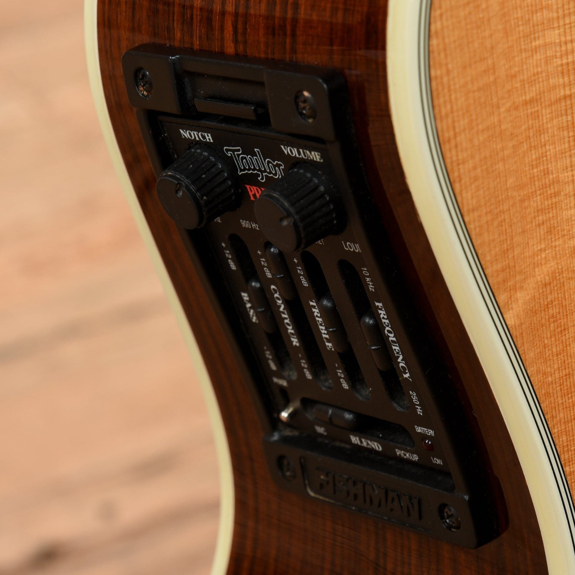 Taylor 814ce Natural 2000 Acoustic Guitars / OM and Auditorium