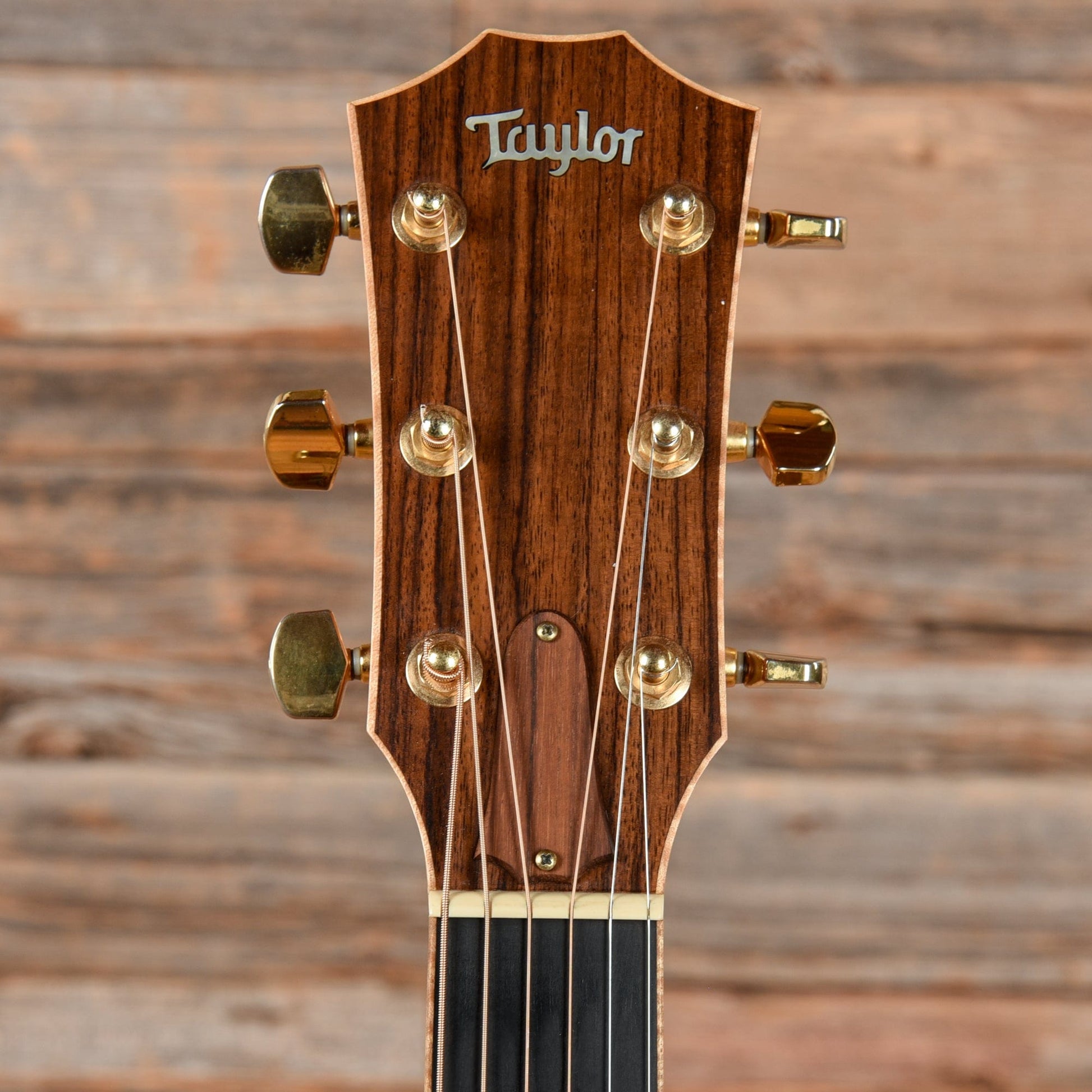 Taylor 816ce Grand Symphony Natural Acoustic Guitars / OM and Auditorium