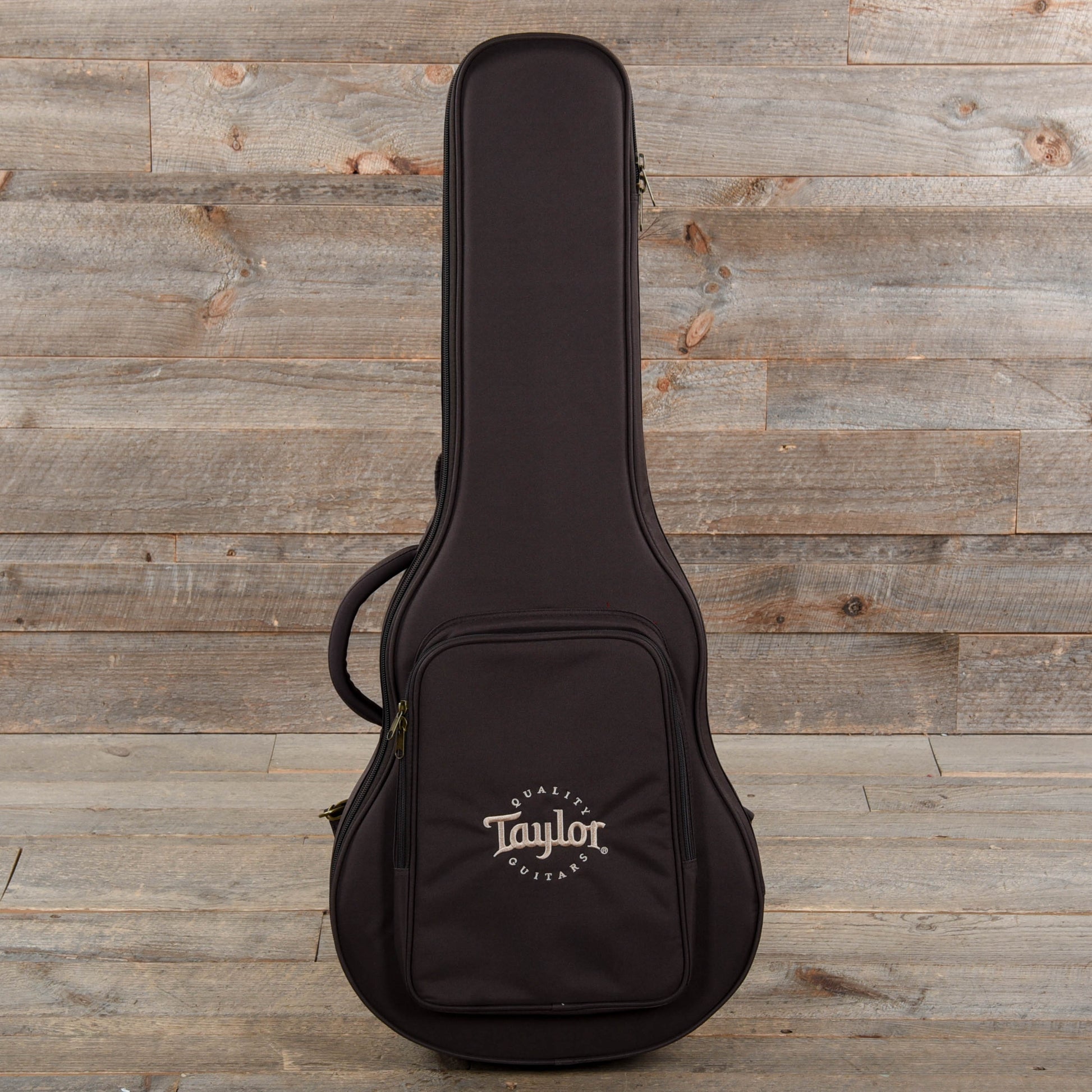 Taylor GT 811 Sitka/Rosewood Natural Acoustic Guitars / OM and Auditorium