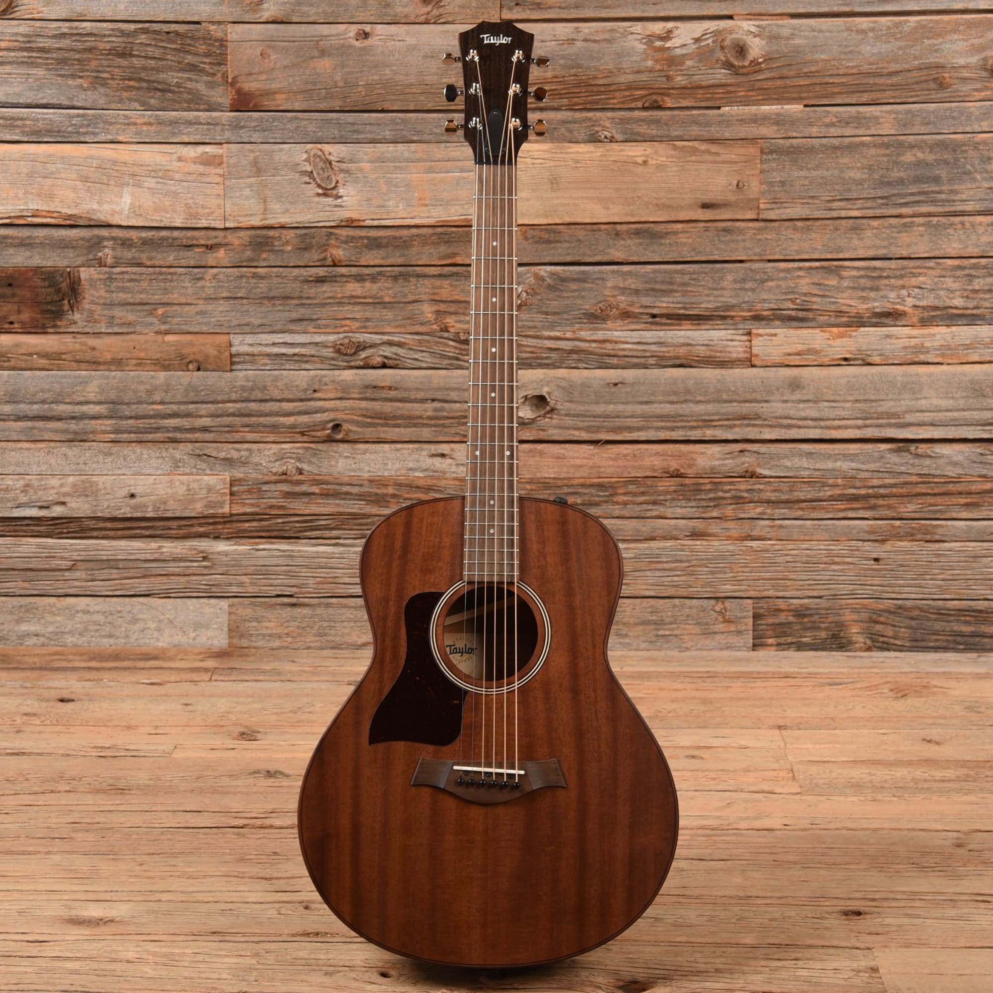 Taylor GTe Mahogany Natural 2022 Acoustic Guitars / OM and Auditorium