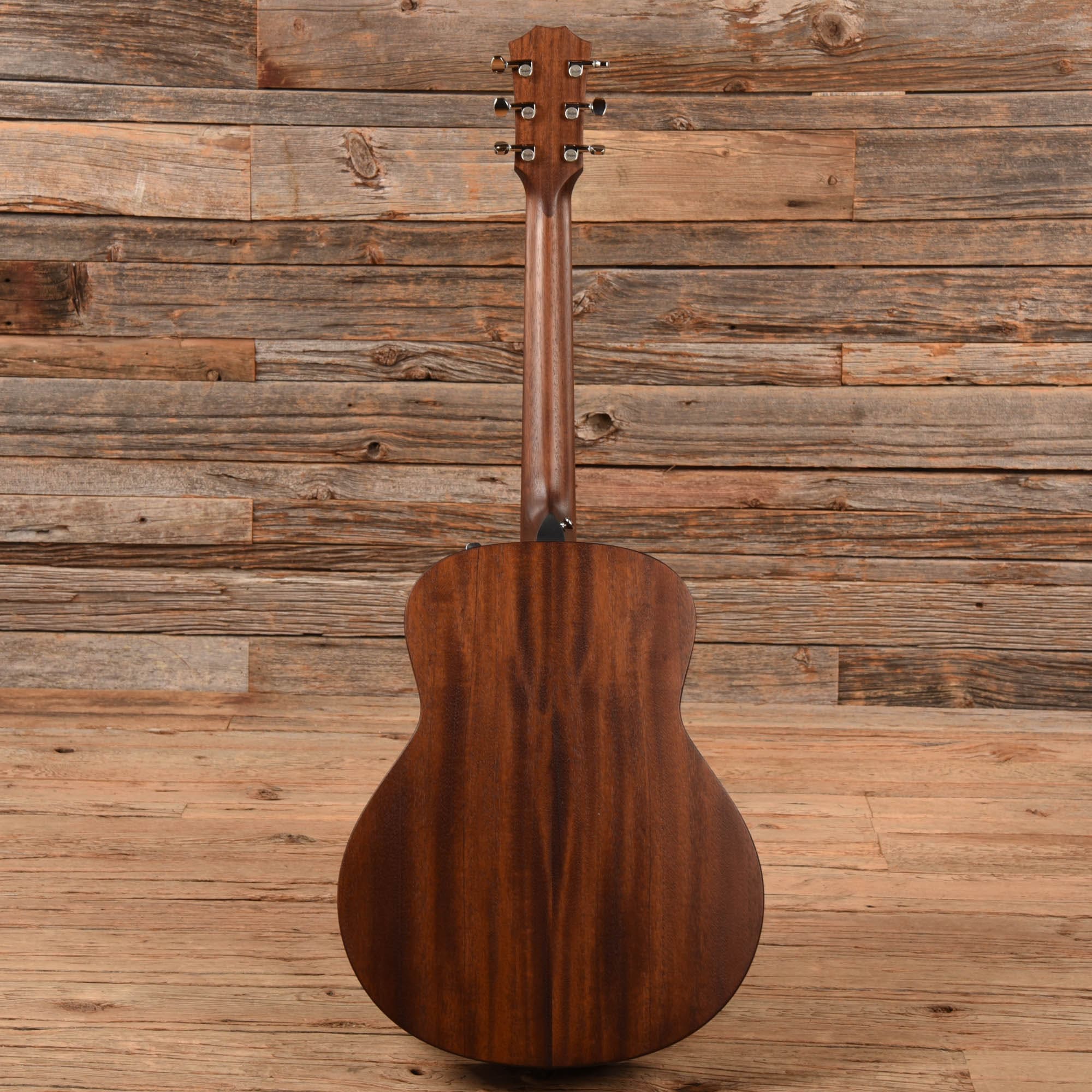 Taylor GTe Mahogany Natural 2022 Acoustic Guitars / OM and Auditorium