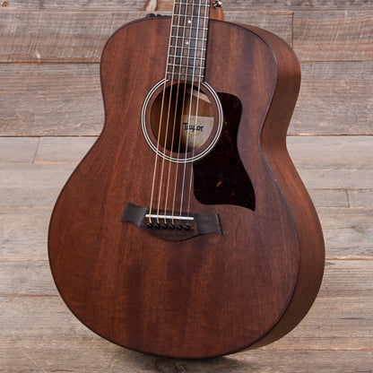 Taylor GTe Mahogany Natural ES2 Acoustic Guitars / OM and Auditorium