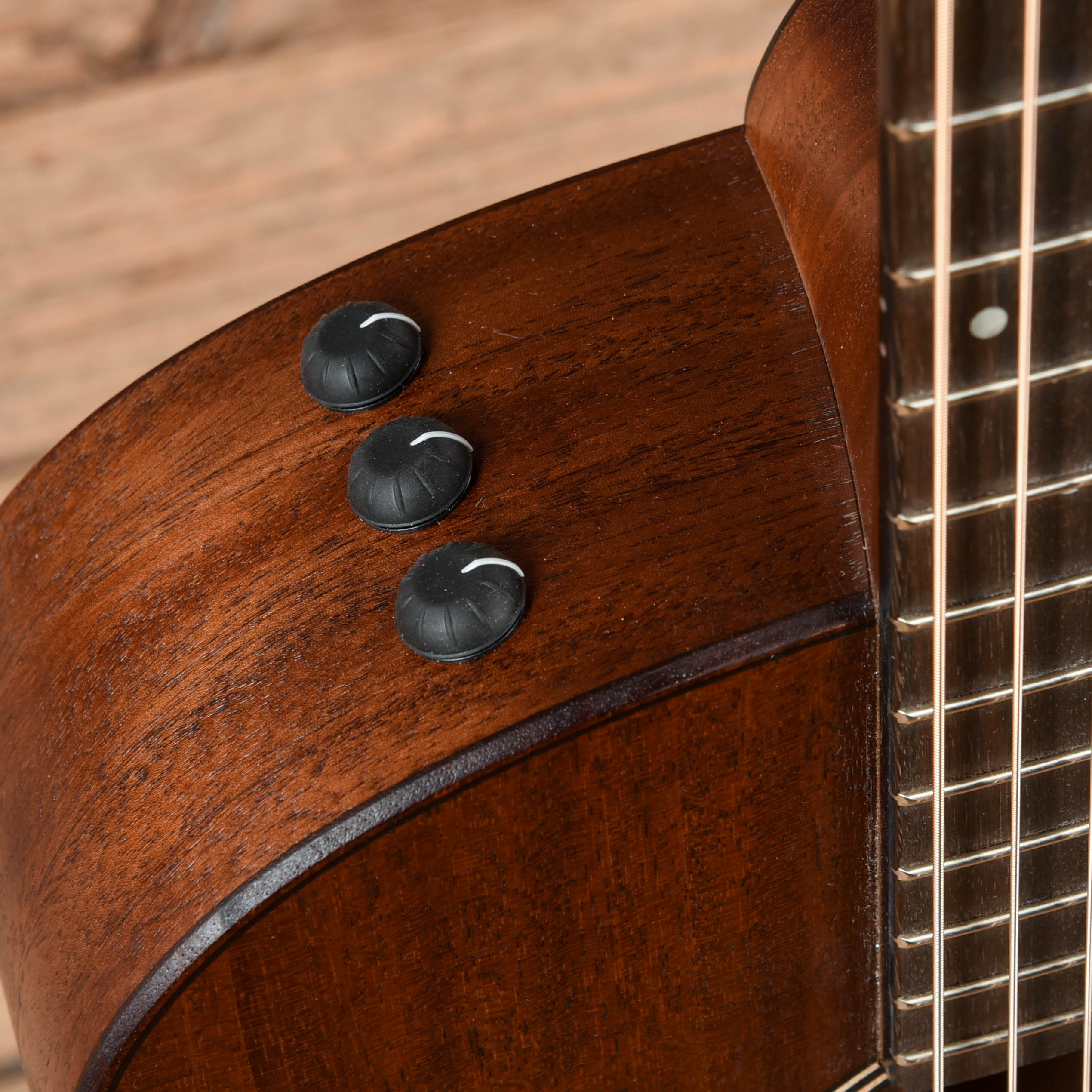 Taylor GTe Mahogany Natural ES2 Acoustic Guitars / OM and Auditorium