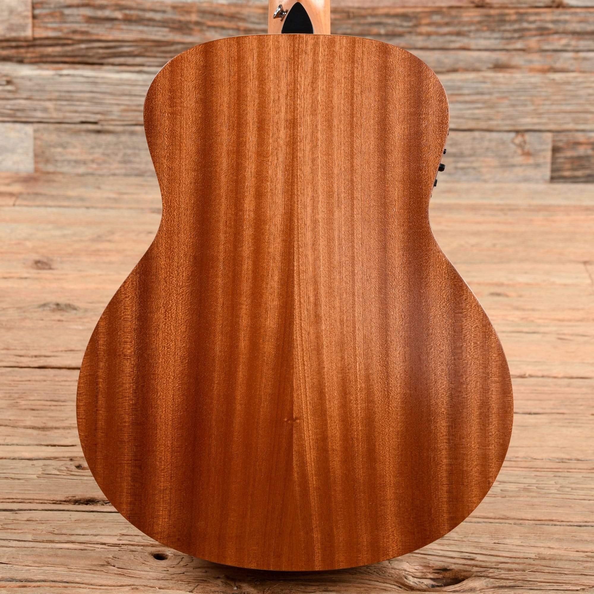 Taylor GS Mini-e Bass with ES-B Electronics Bass Guitars / Short Scale