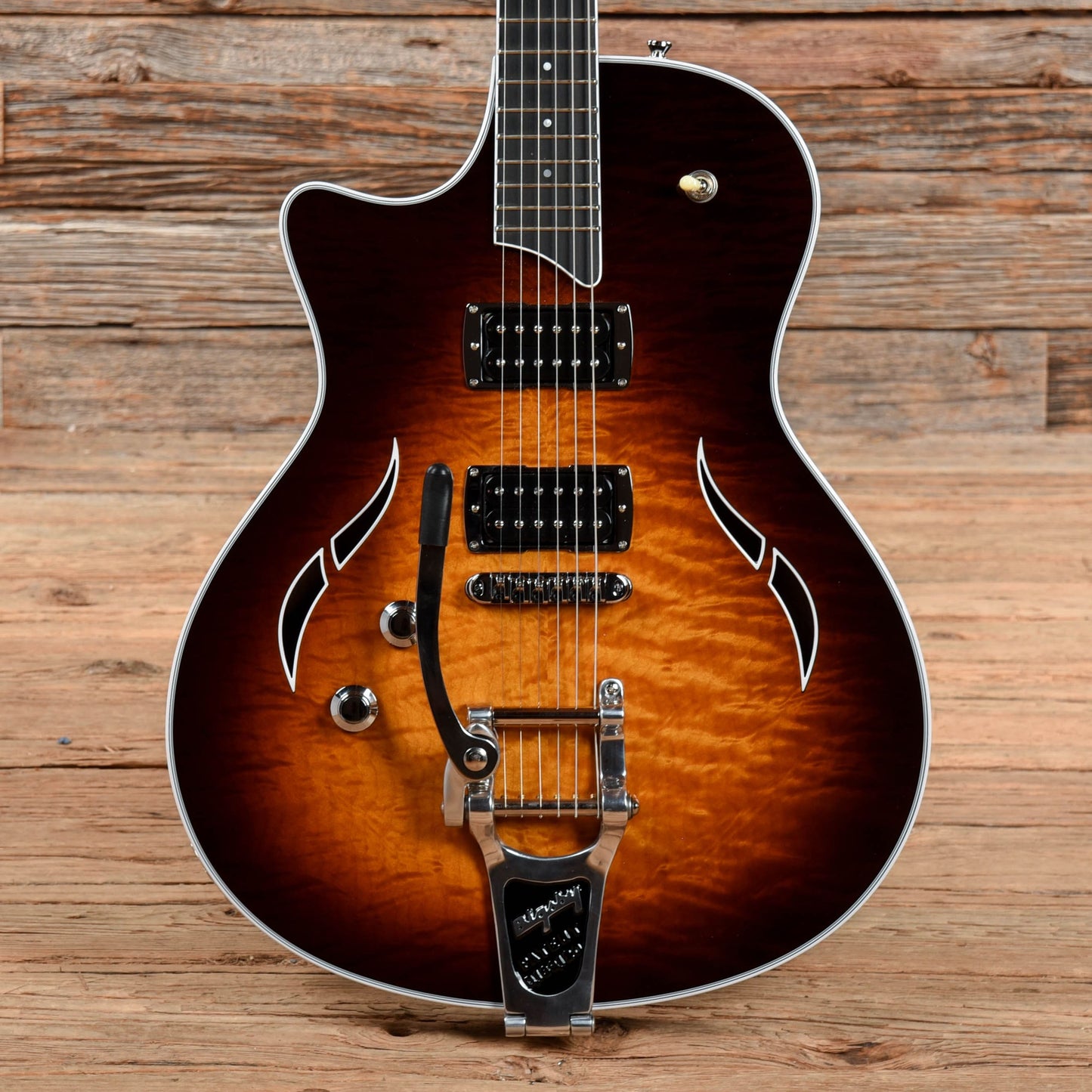 Taylor T3/B Semi-Hollow Electric Guitar w/ Bigsby Quilted Tobacco Sunburst 2022 LEFTY Electric Guitars / Hollow Body