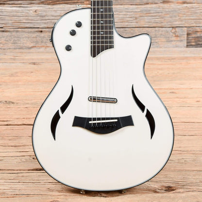 Taylor T5Z Standard White Electric Guitars / Hollow Body