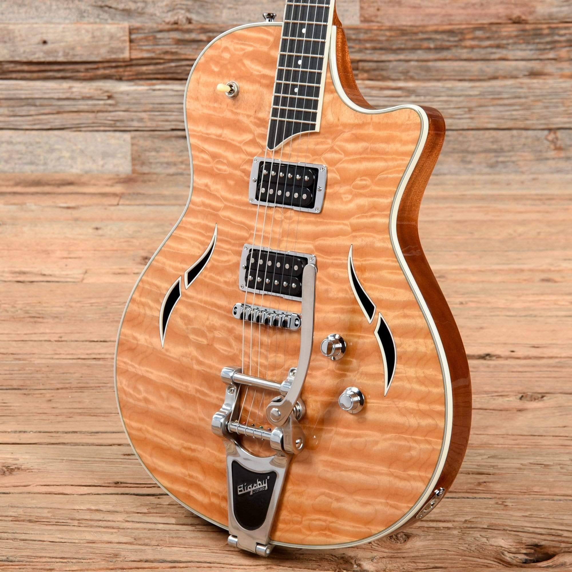 Taylor T3/B Natural 2009 Electric Guitars / Semi-Hollow