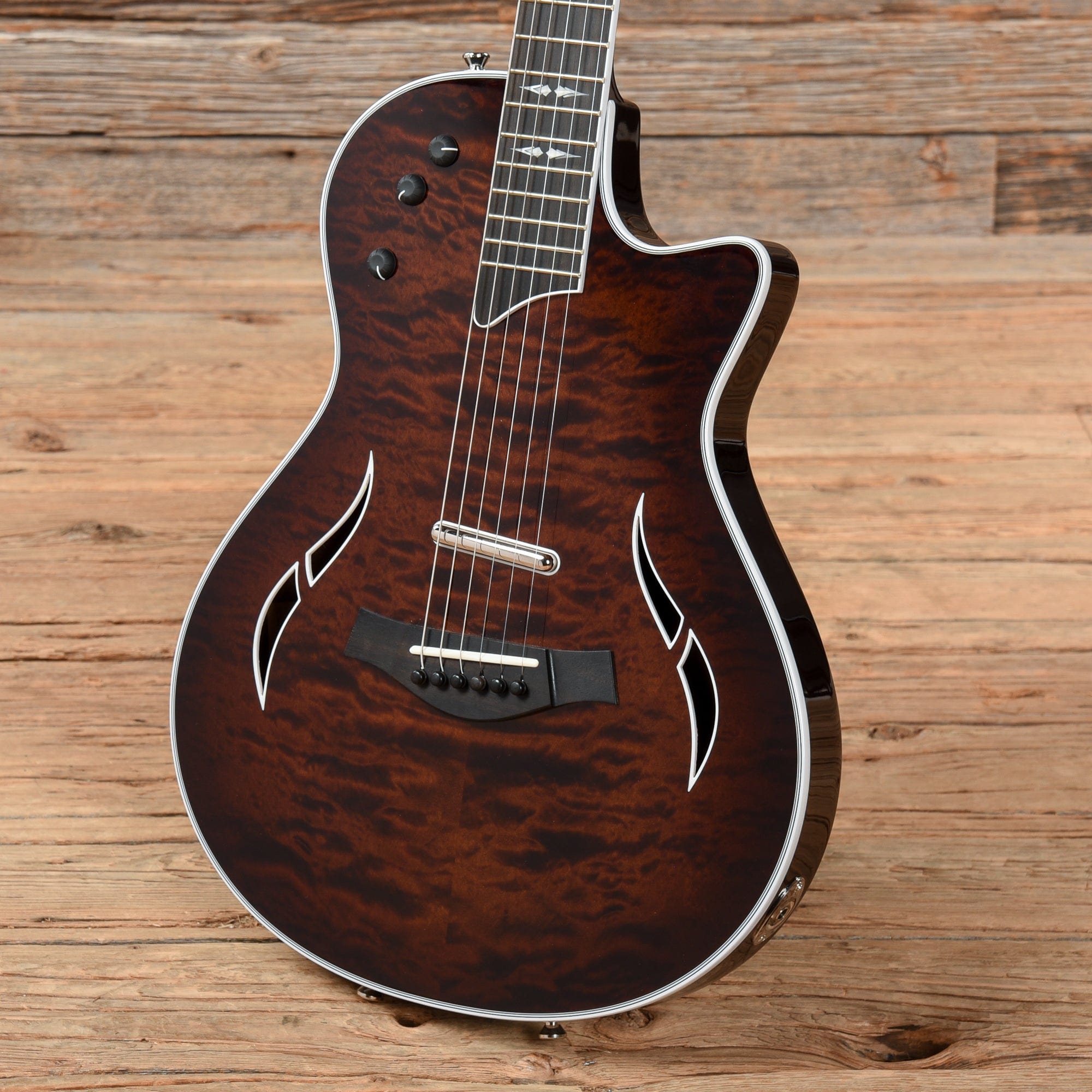 Taylor T5z Pro Maple/Sapele Molasses Sunburst Electric Guitars / Semi-Hollow