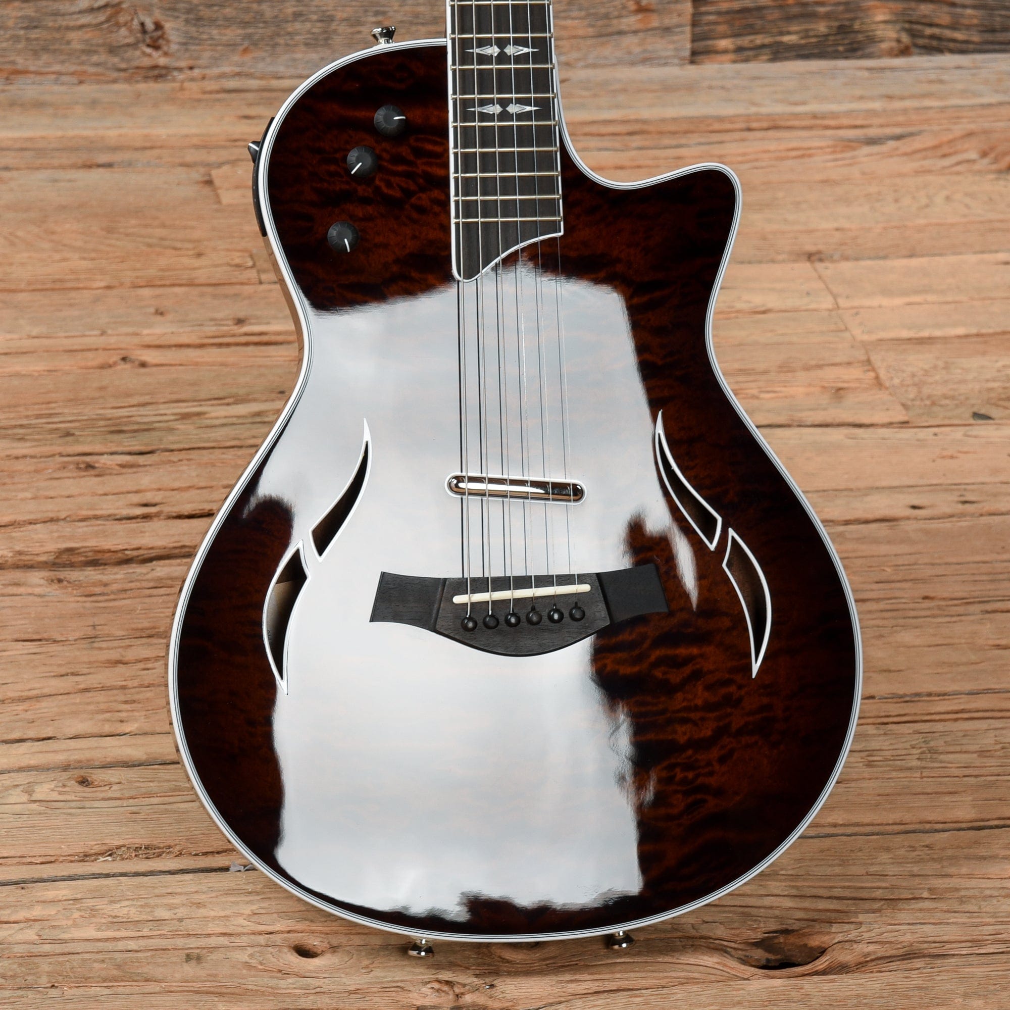 Taylor T5z Pro Maple/Sapele Molasses Sunburst Electric Guitars / Semi-Hollow