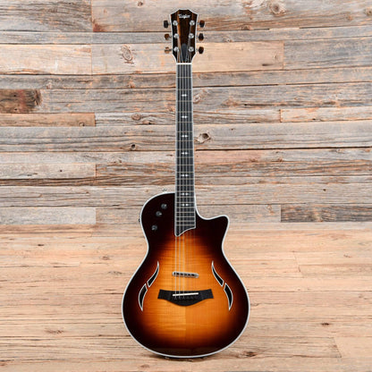 Taylor T5z Pro Tobacco Sunburst Electric Guitars / Semi-Hollow