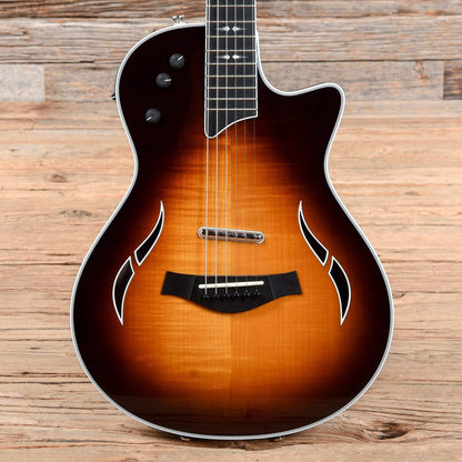 Taylor T5z Pro Tobacco Sunburst Electric Guitars / Semi-Hollow