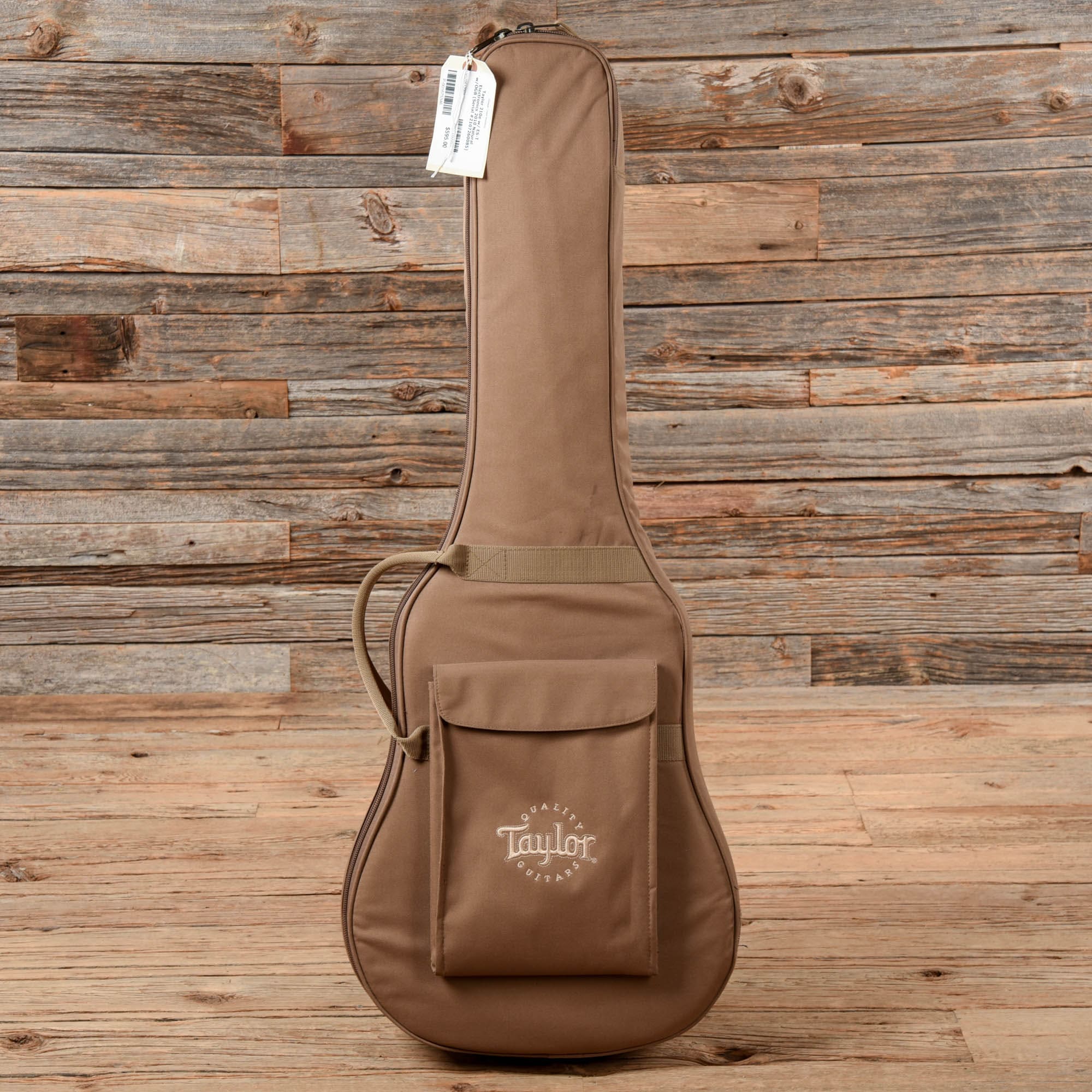 Taylor 210e w/ ES-T Electronics Natural 2010