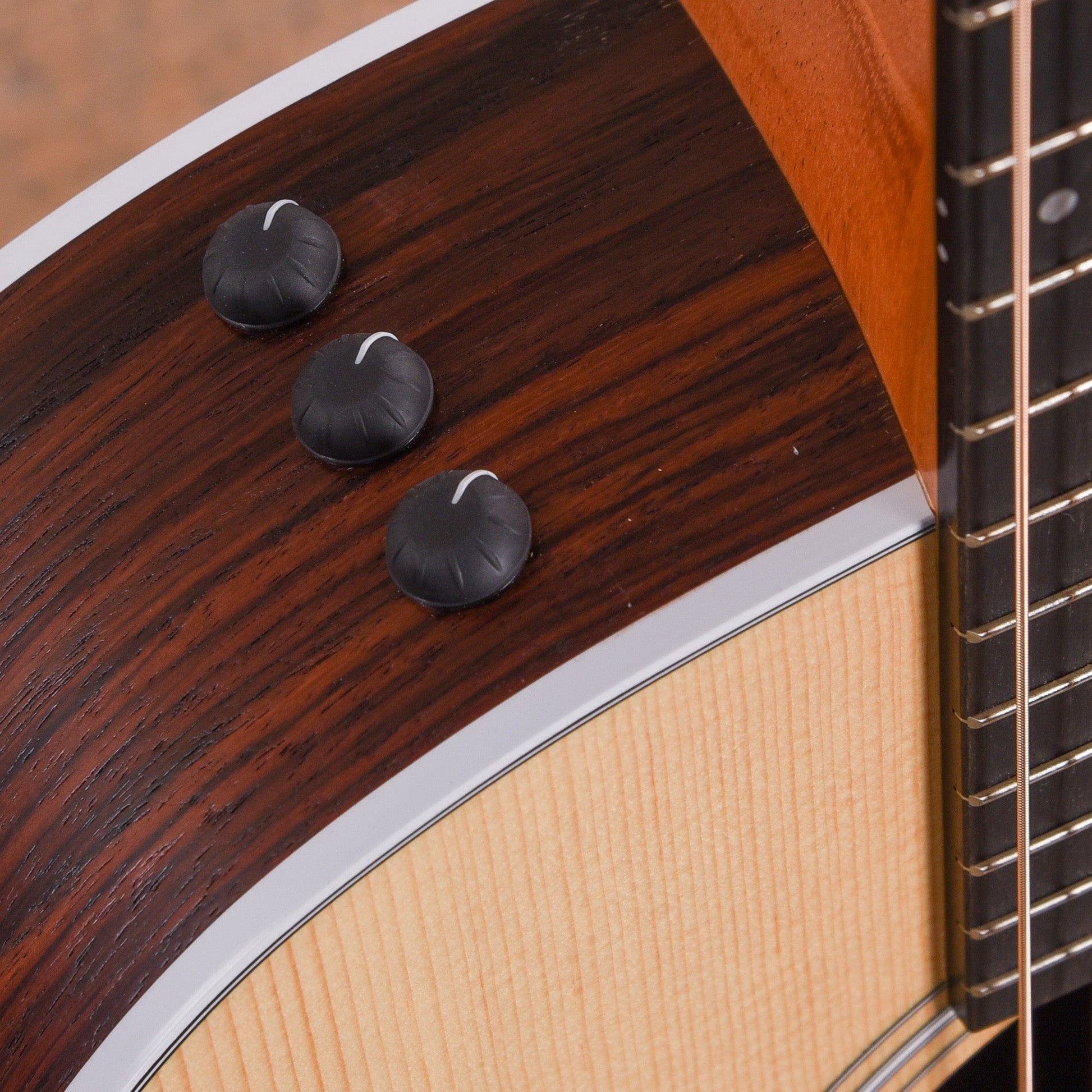 Taylor 214ce Grand Auditorium Sitka/Rosewood Natural ES2