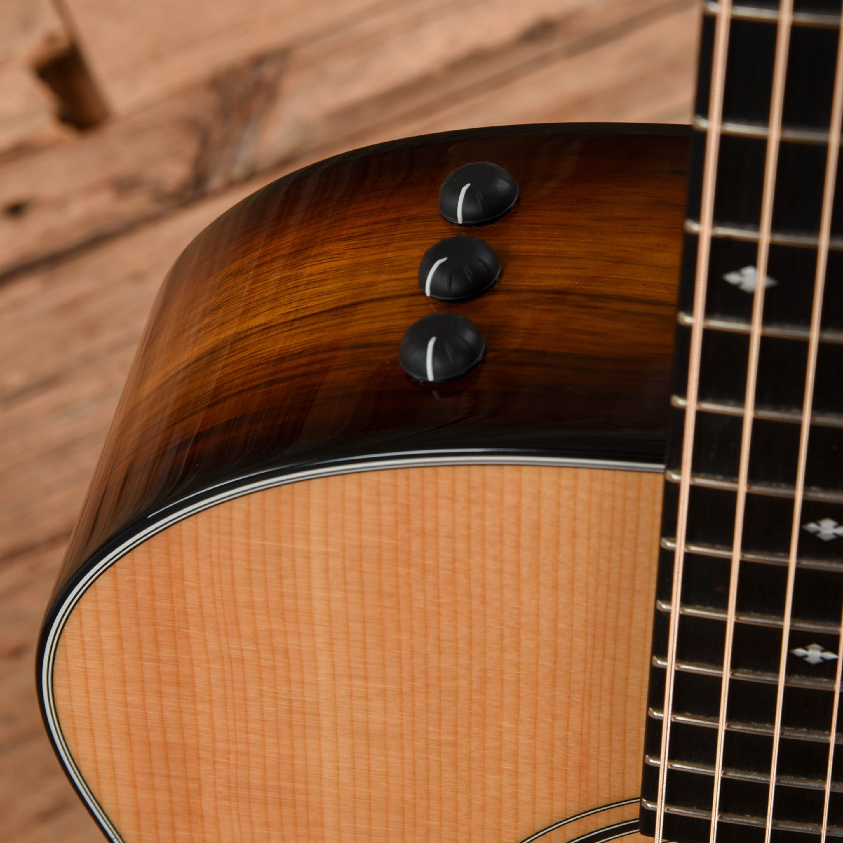 Taylor 414ce LTD Sitka/Black Limba Natural 2019